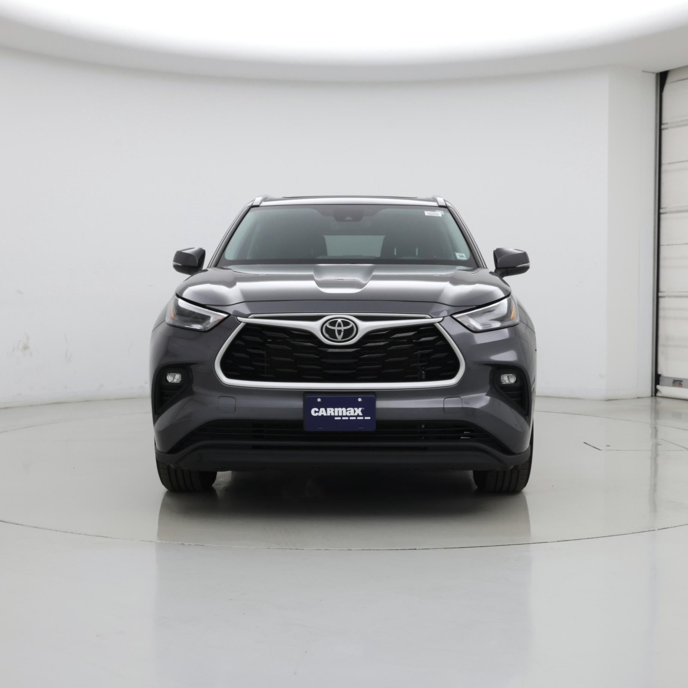 Thumbnail: 2023 Toyota Highlander - 5