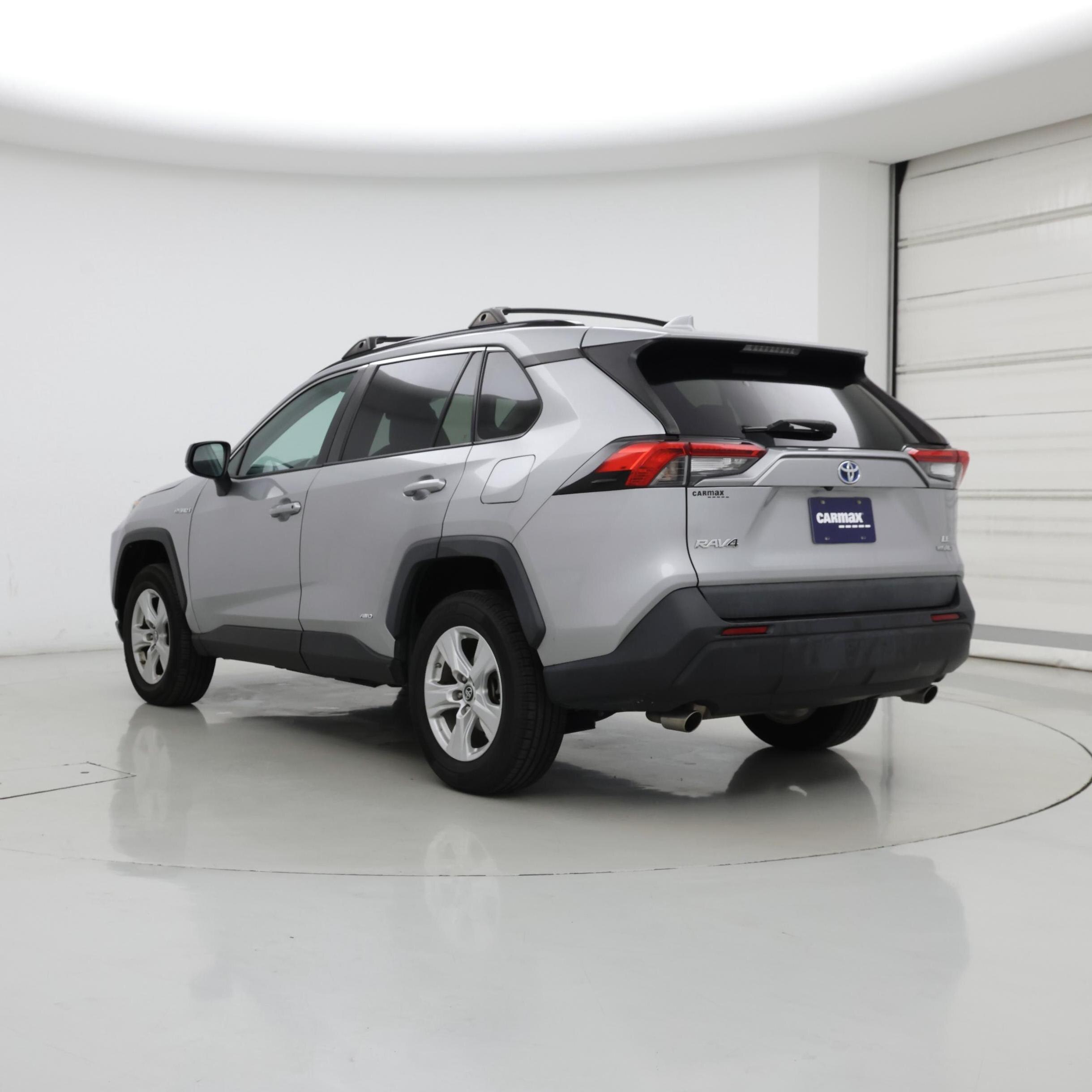 Thumbnail: 2020 Toyota RAV4 - 2