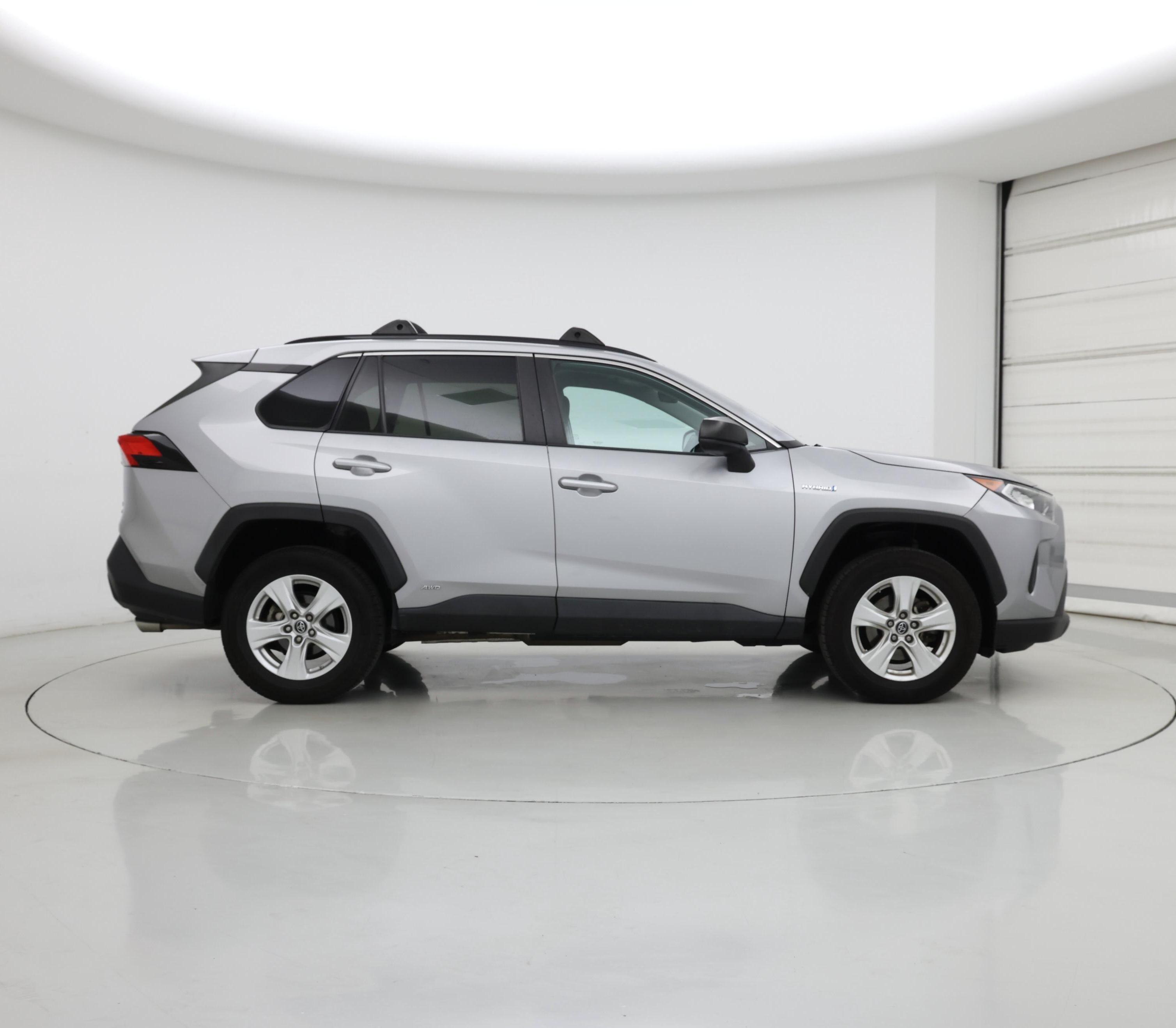 Thumbnail: 2020 Toyota RAV4 - 7