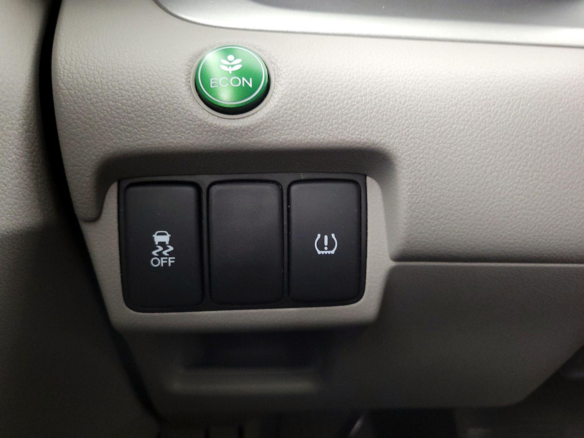Thumbnail: 2014 Honda CR-V - 13