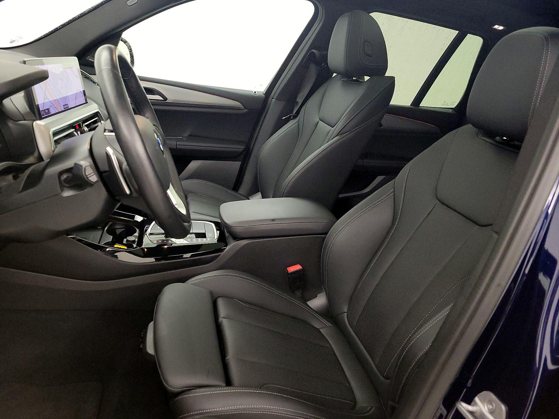Thumbnail: 2023 BMW X3 - 11