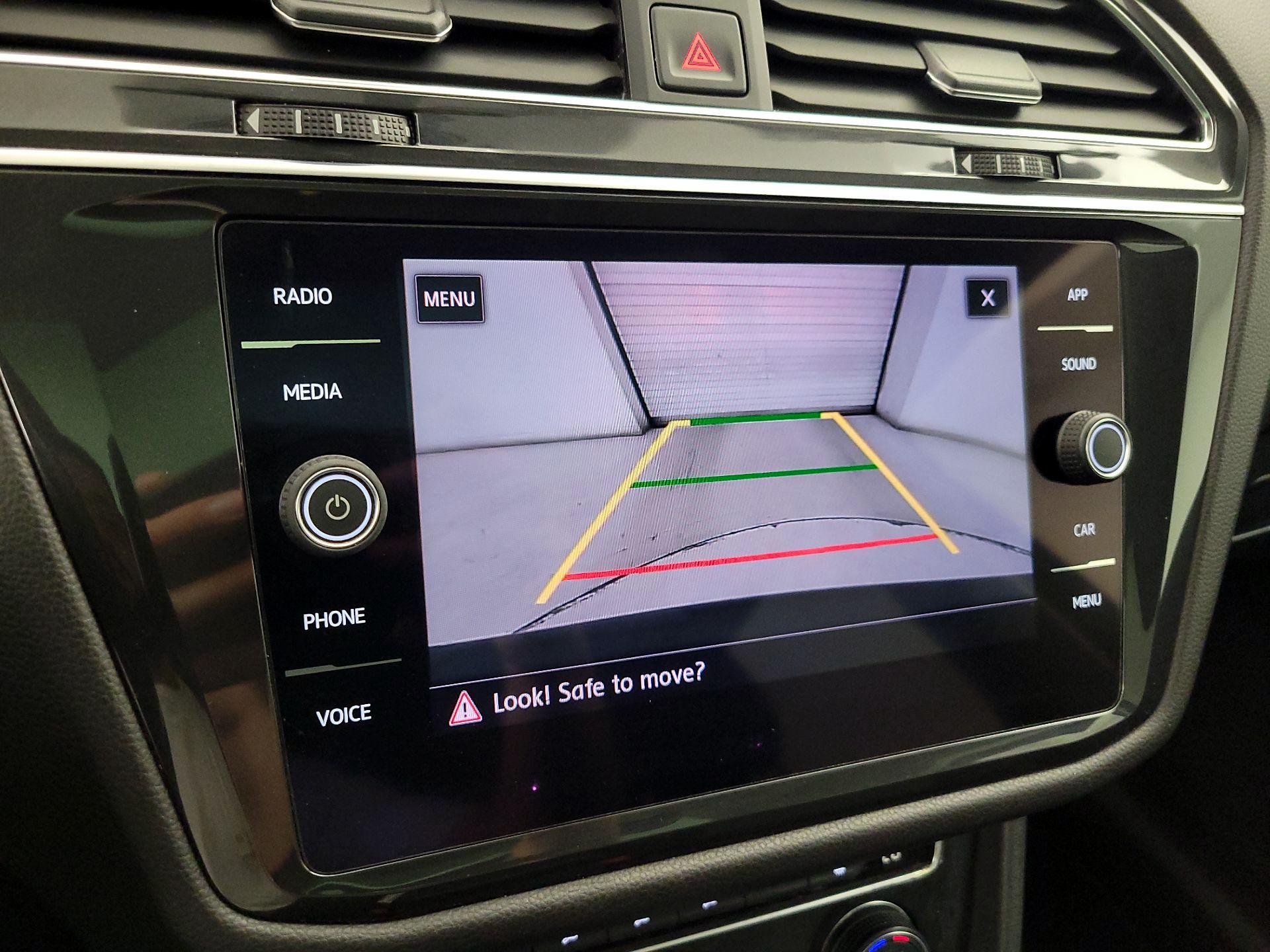 Thumbnail: 2019 Volkswagen Tiguan - 14