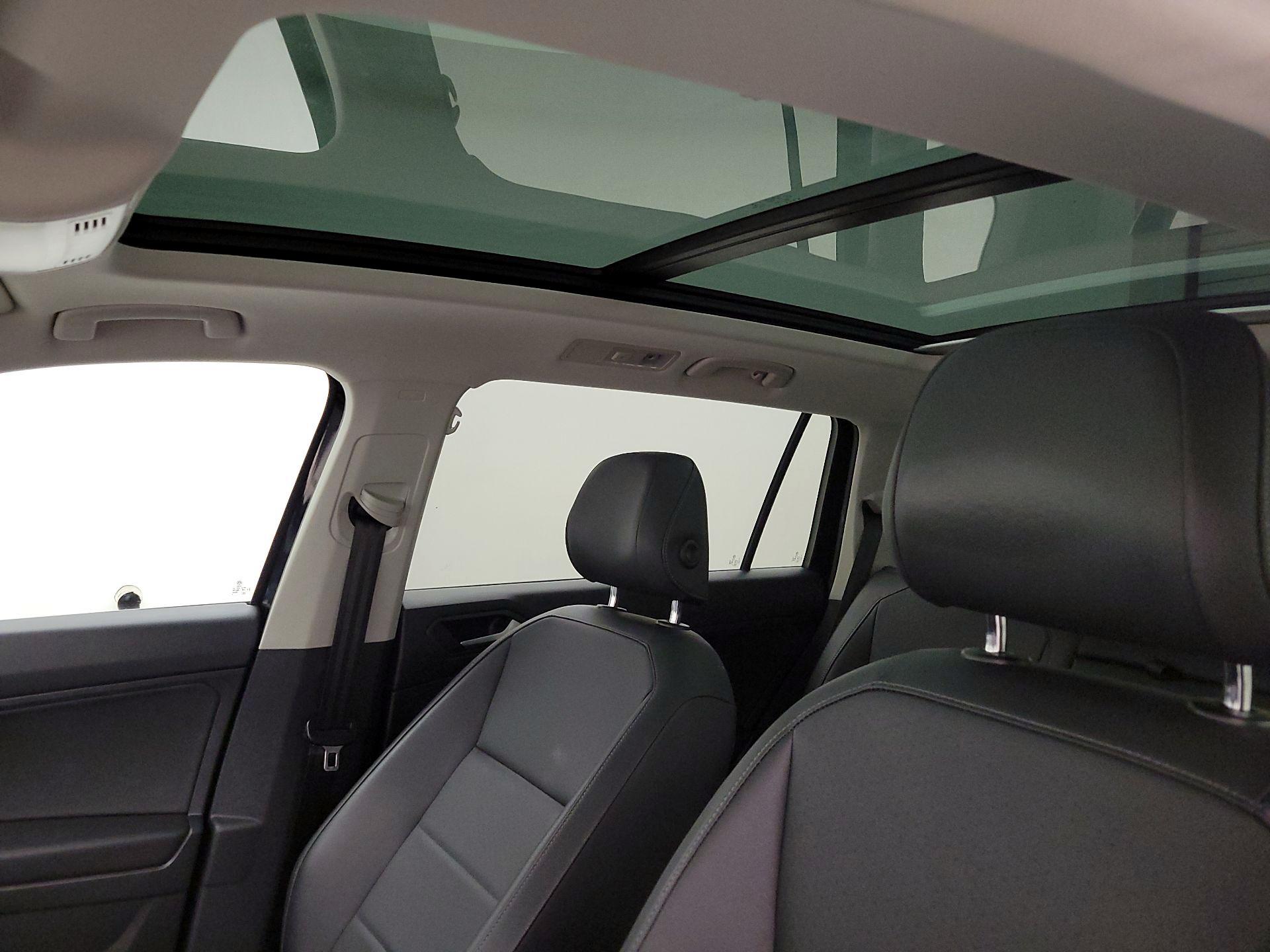 Thumbnail: 2019 Volkswagen Tiguan - 19