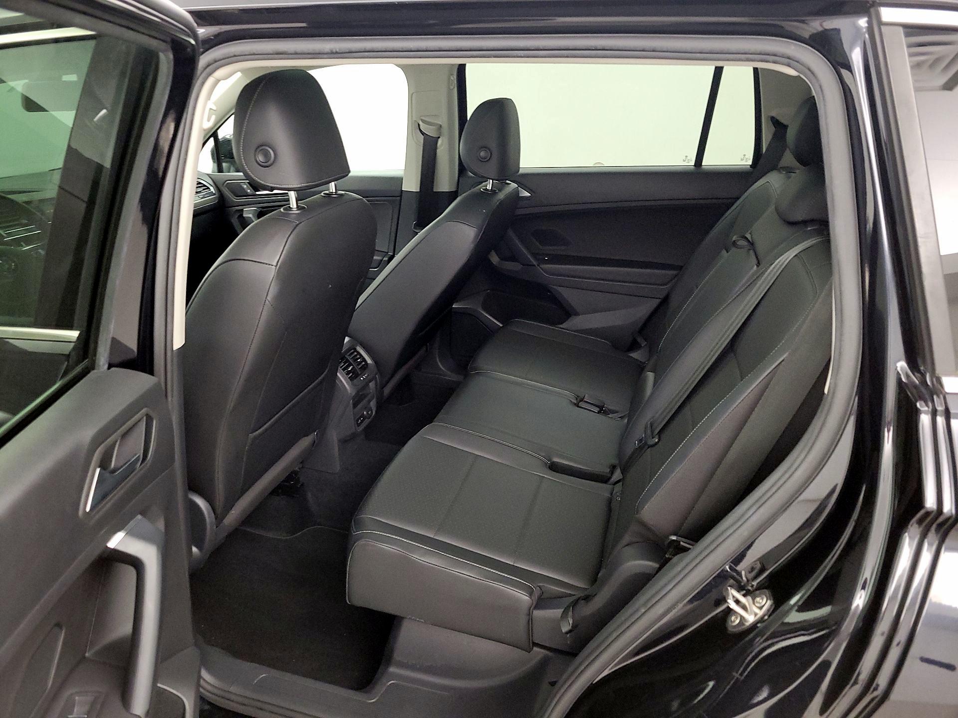 Thumbnail: 2019 Volkswagen Tiguan - 20