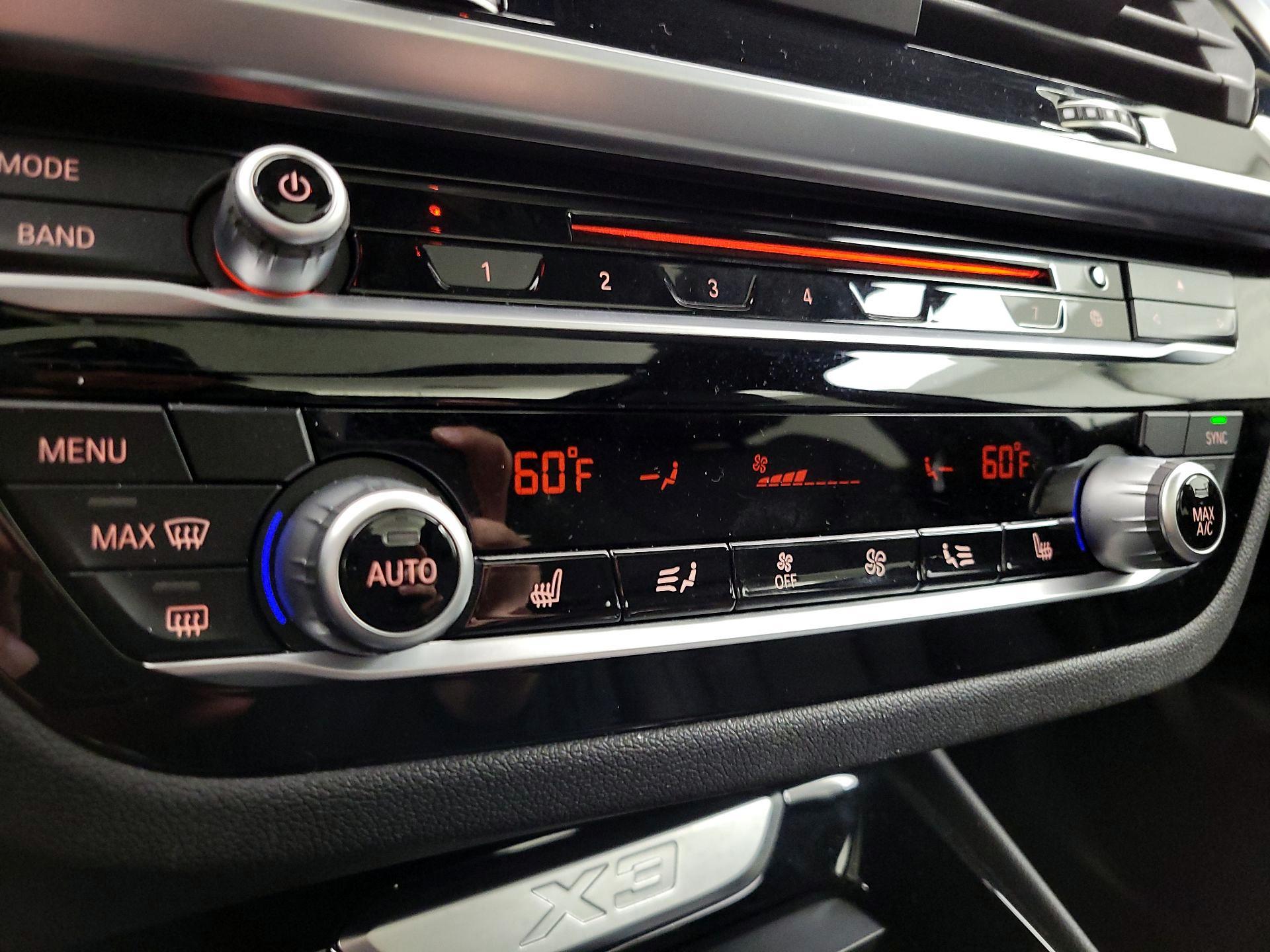 Thumbnail: 2019 BMW X3 - 17