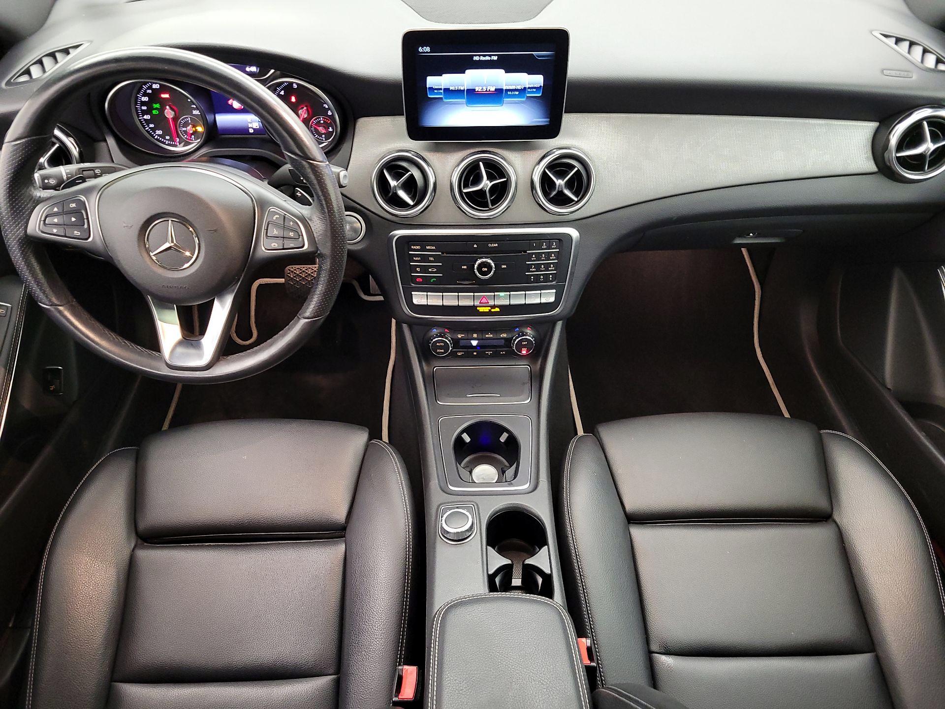 Thumbnail: 2020 Mercedes-Benz GLA - 9