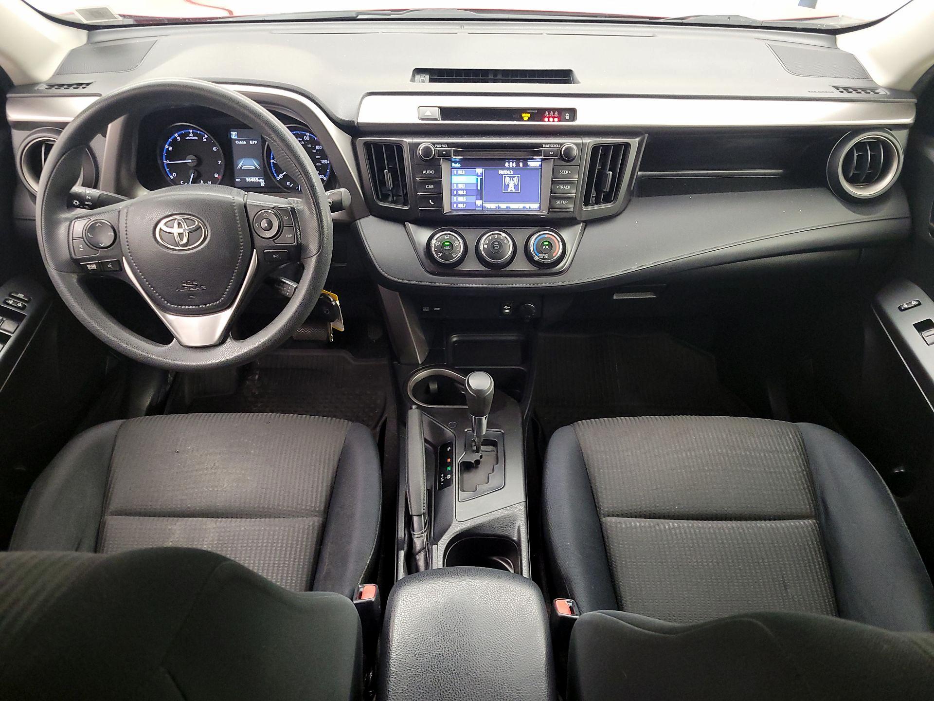 Thumbnail: 2017 Toyota RAV4 - 9