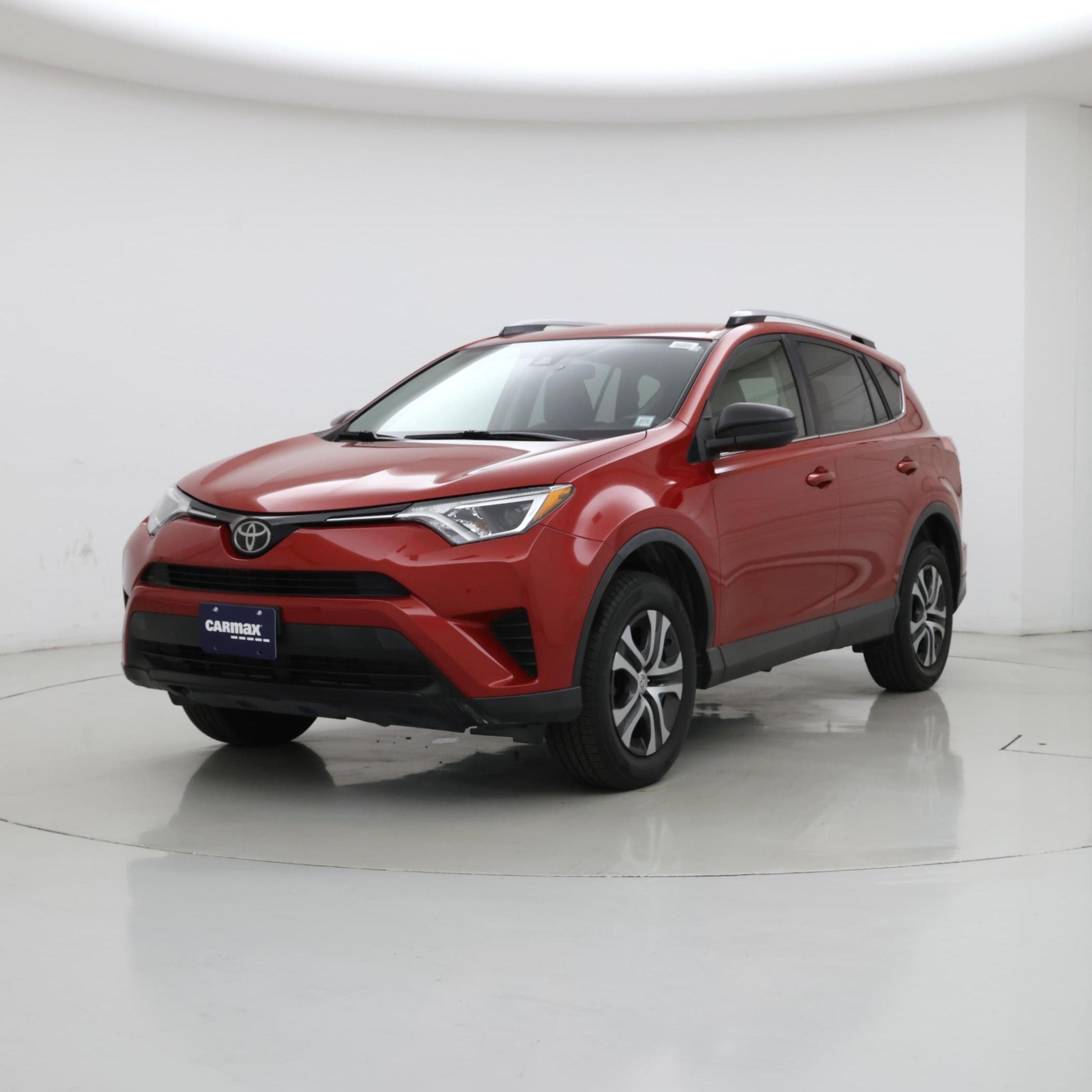 Thumbnail: 2017 Toyota RAV4 - 4