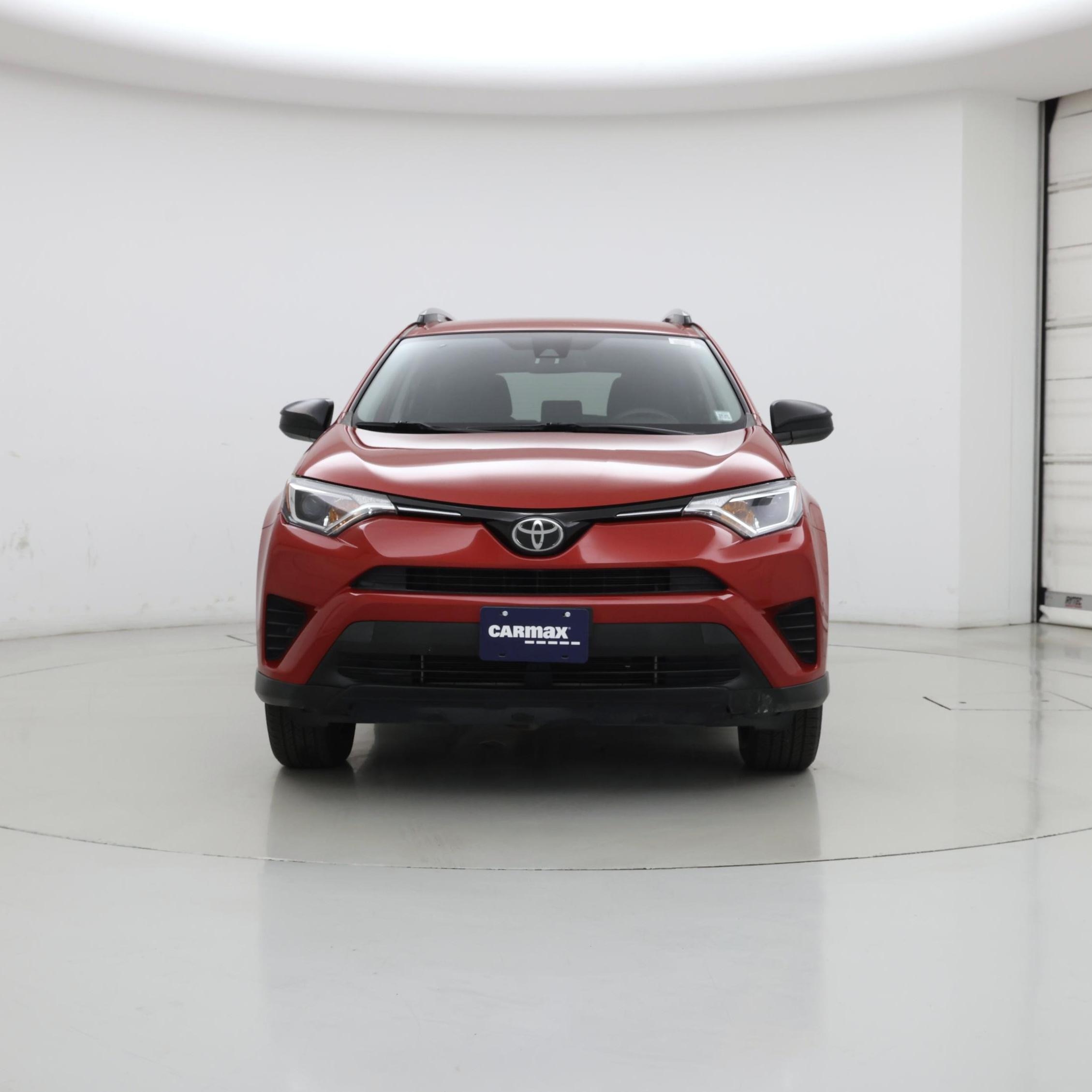 Thumbnail: 2017 Toyota RAV4 - 5