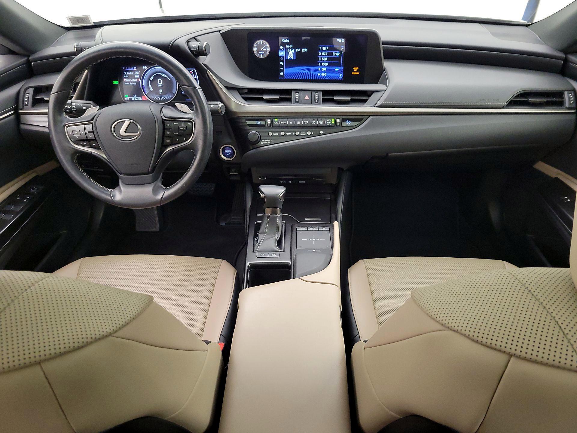 Thumbnail: 2019 Lexus ES - 9