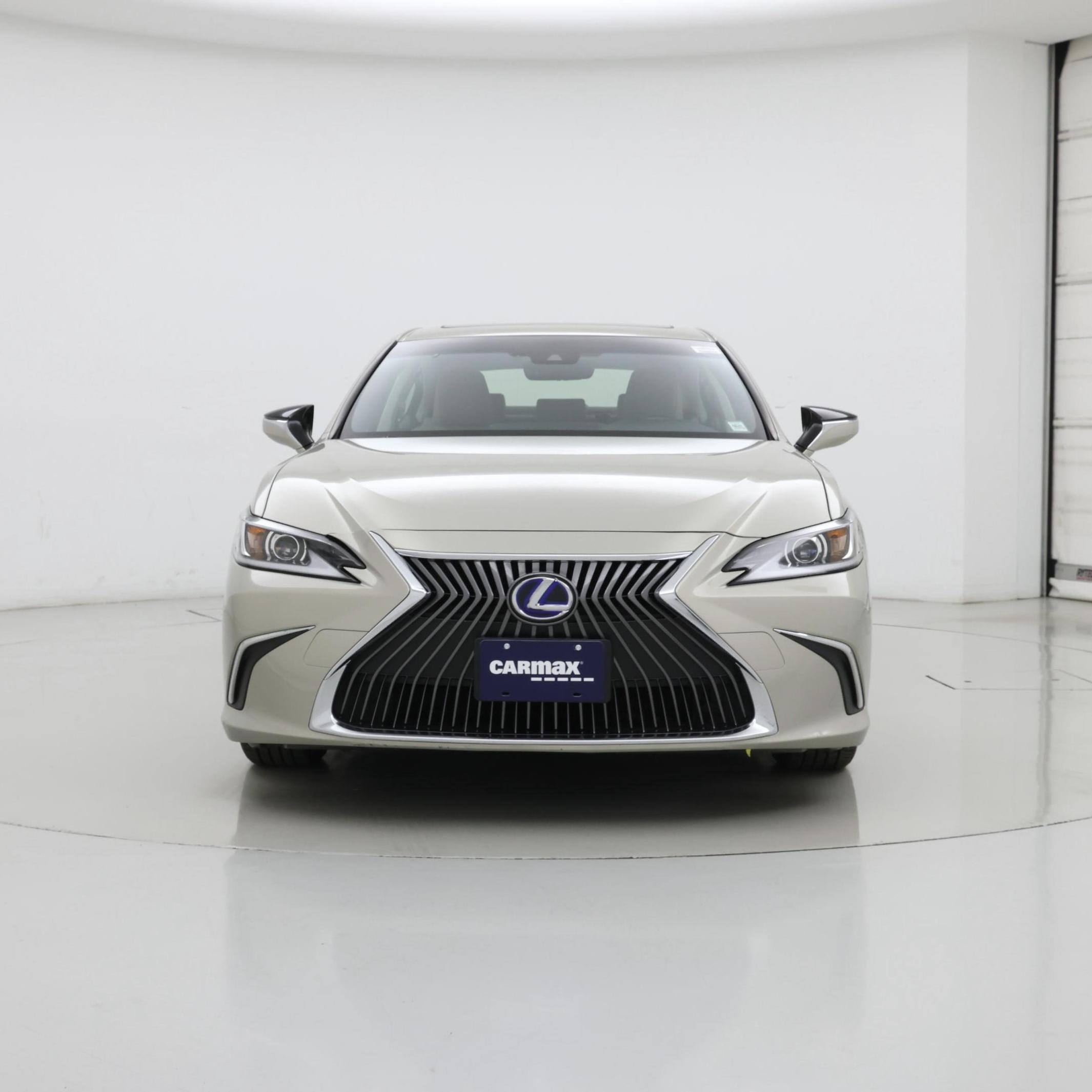 Thumbnail: 2019 Lexus ES - 5