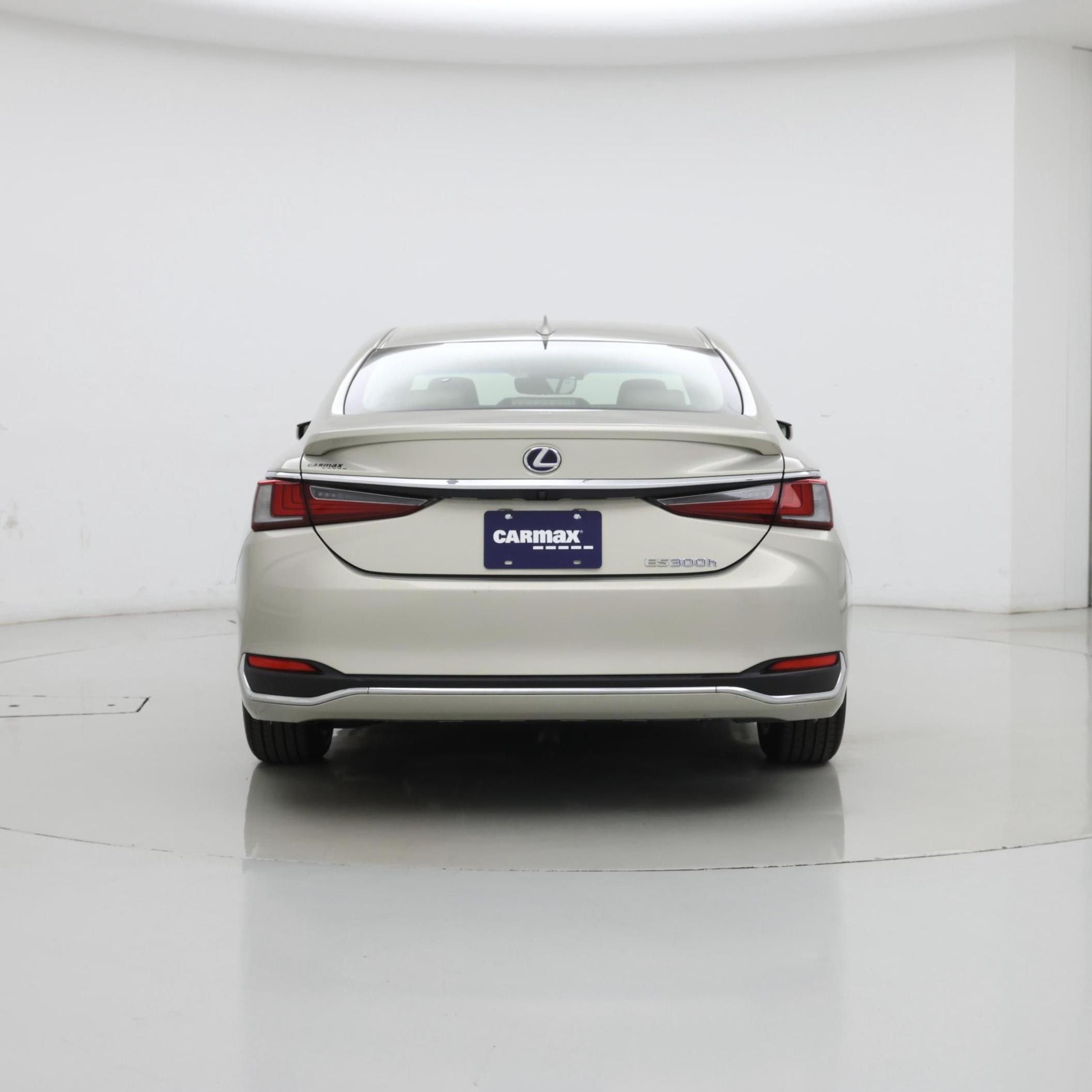 Thumbnail: 2019 Lexus ES - 6