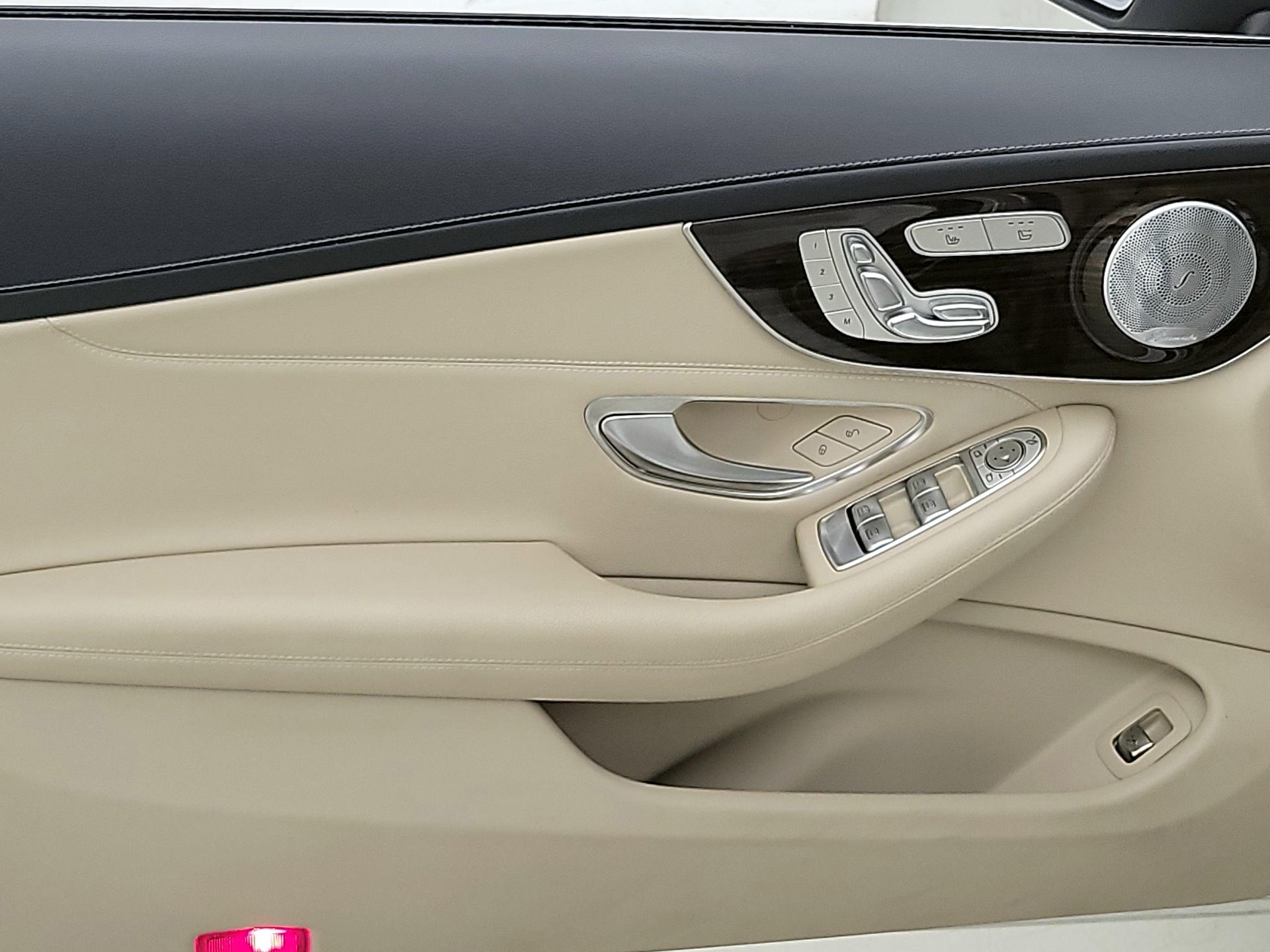Thumbnail: 2017 Mercedes-Benz C-Class - 12