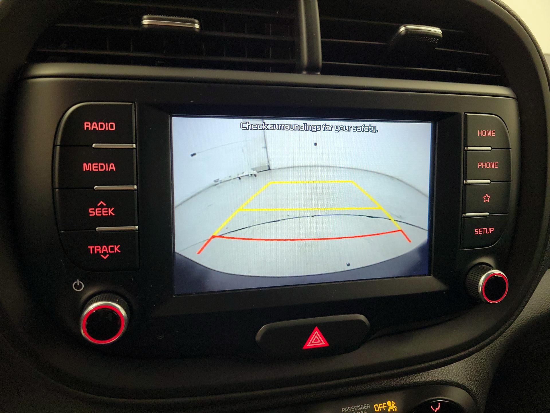 Thumbnail: 2020 Kia Soul - 14