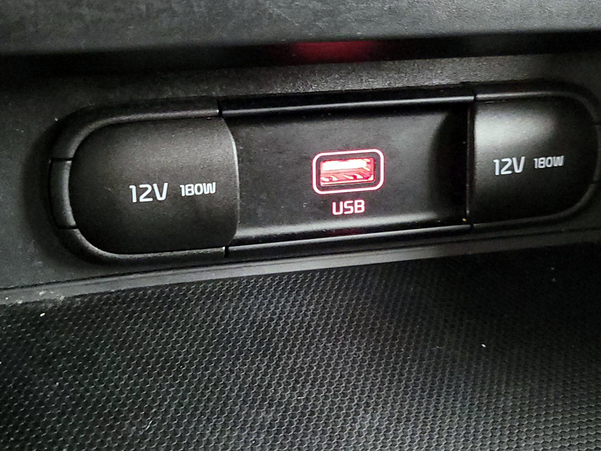 Thumbnail: 2020 Kia Soul - 18