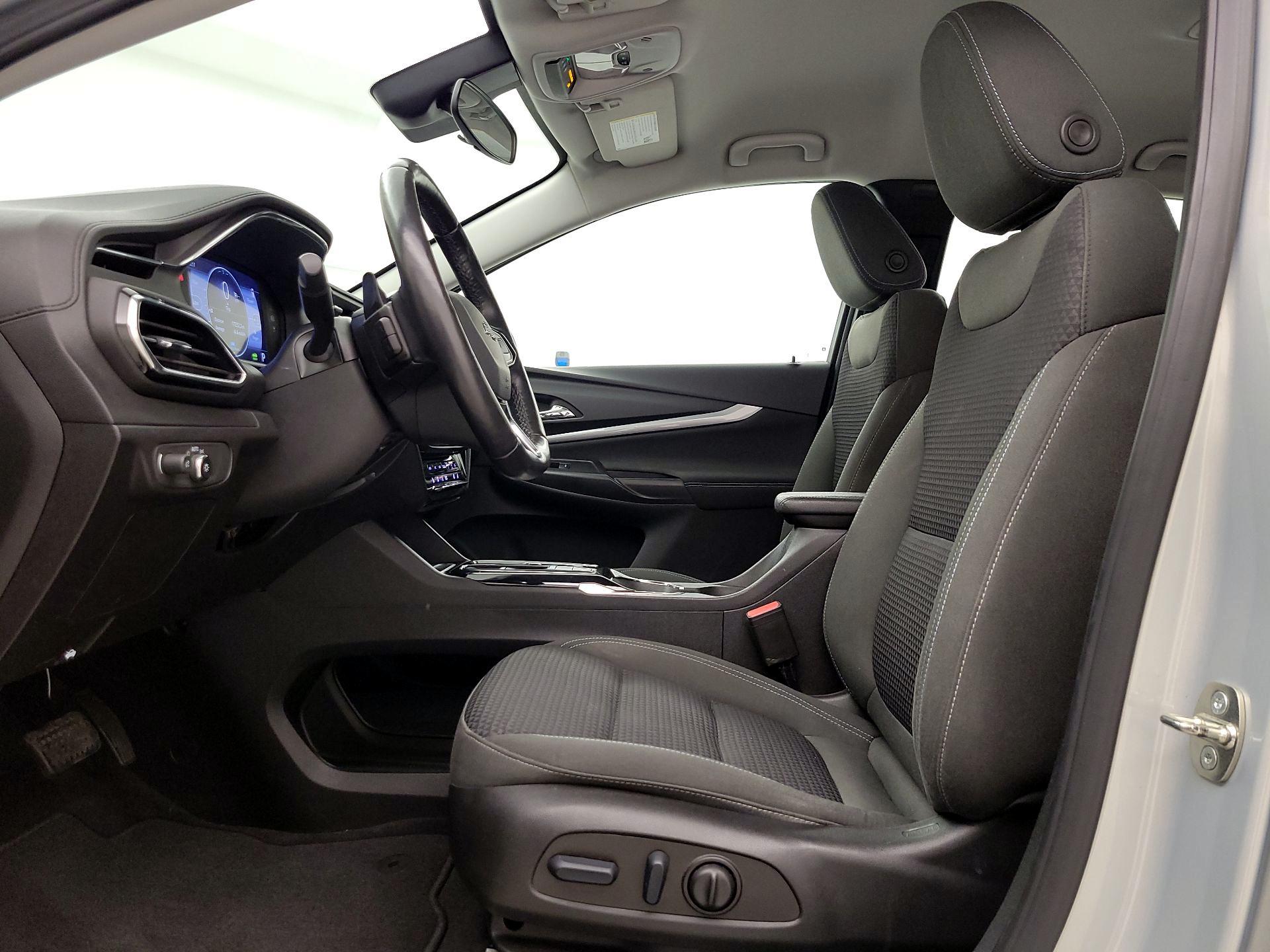 Thumbnail: 2023 Chevrolet Bolt EUV - 11