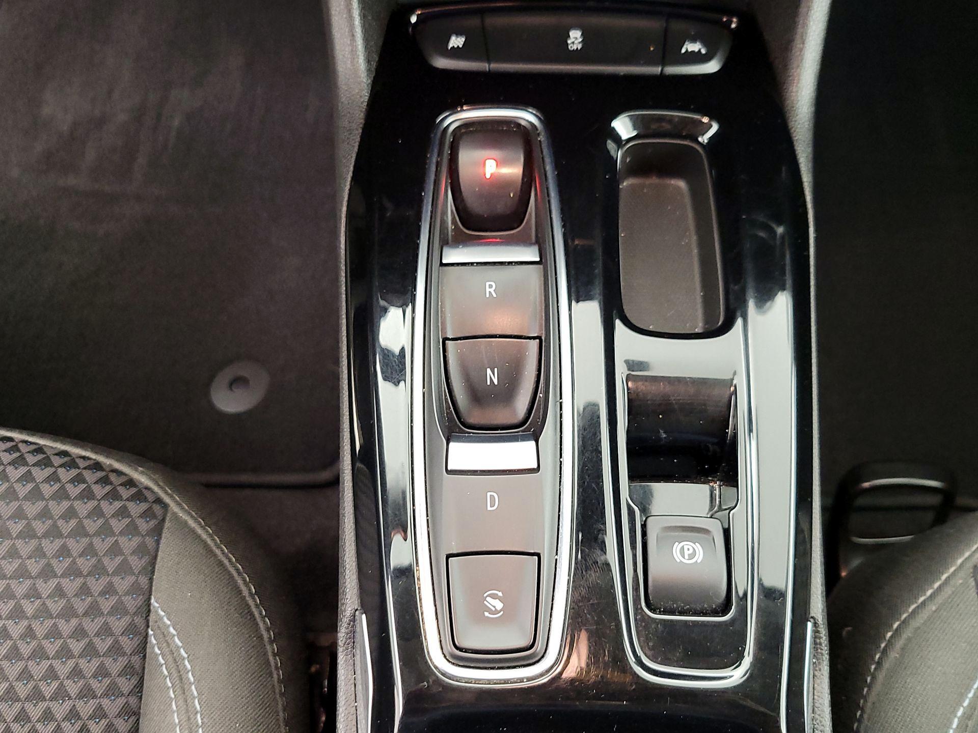 Thumbnail: 2023 Chevrolet Bolt EUV - 17