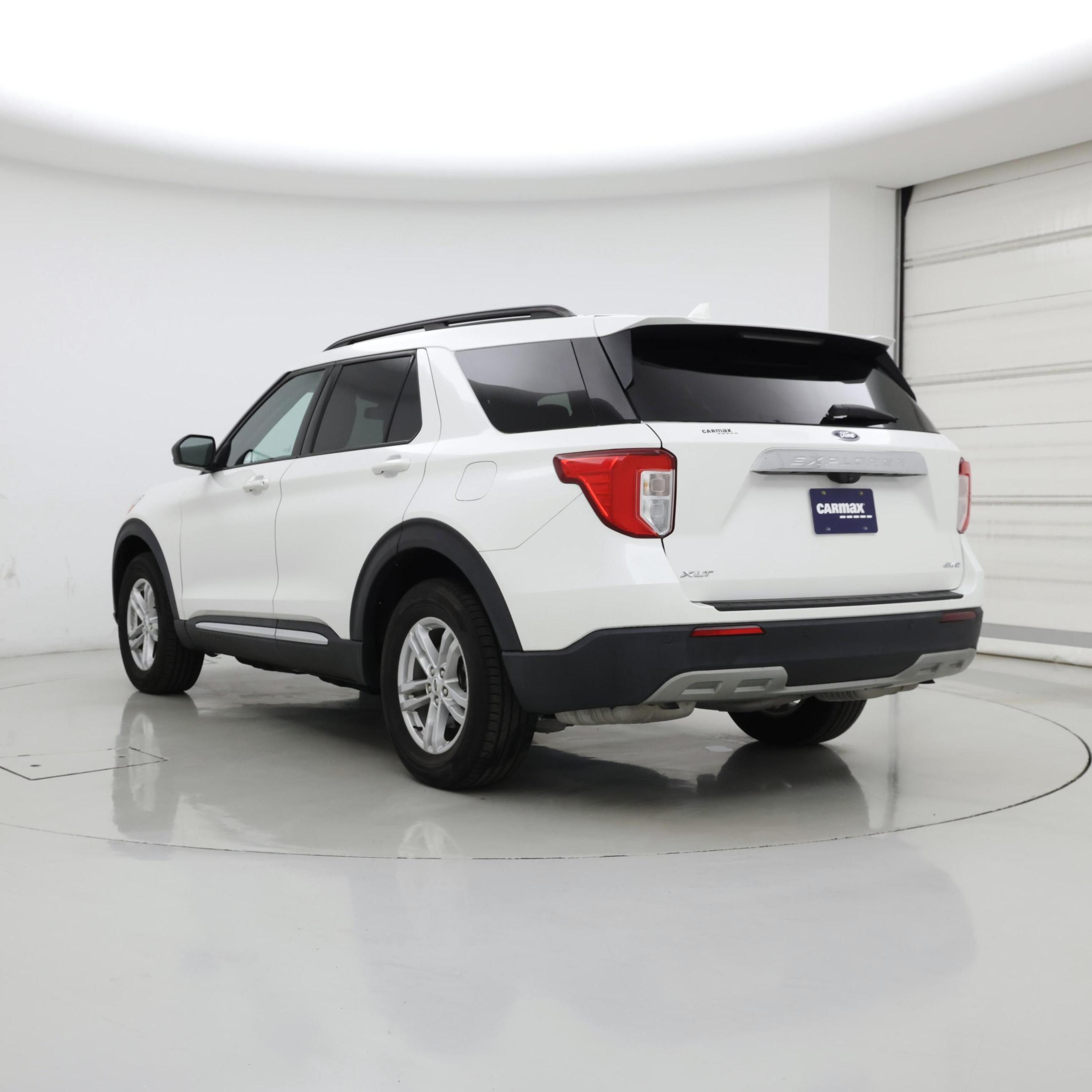 Thumbnail: 2021 Ford Explorer - 2