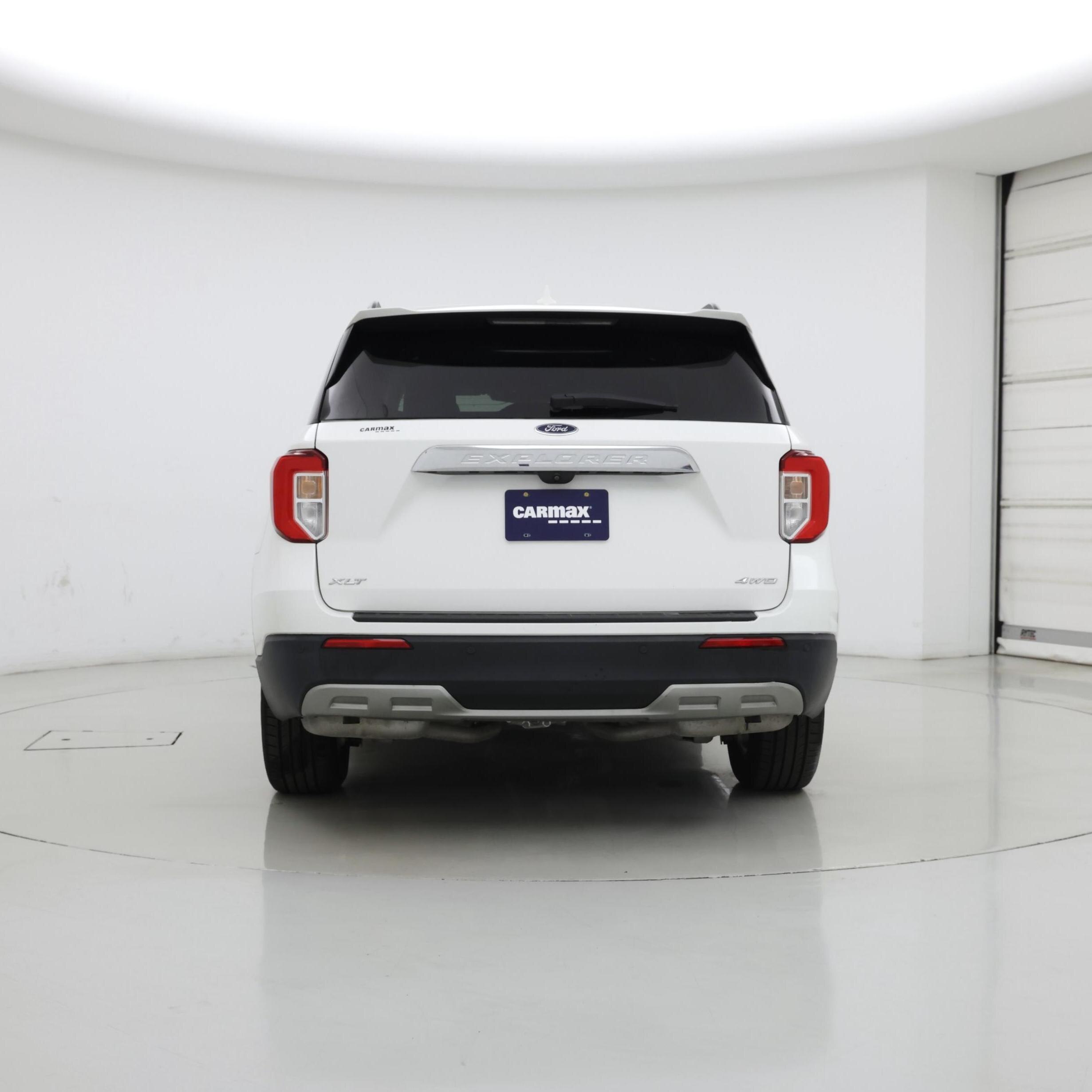 Thumbnail: 2021 Ford Explorer - 6