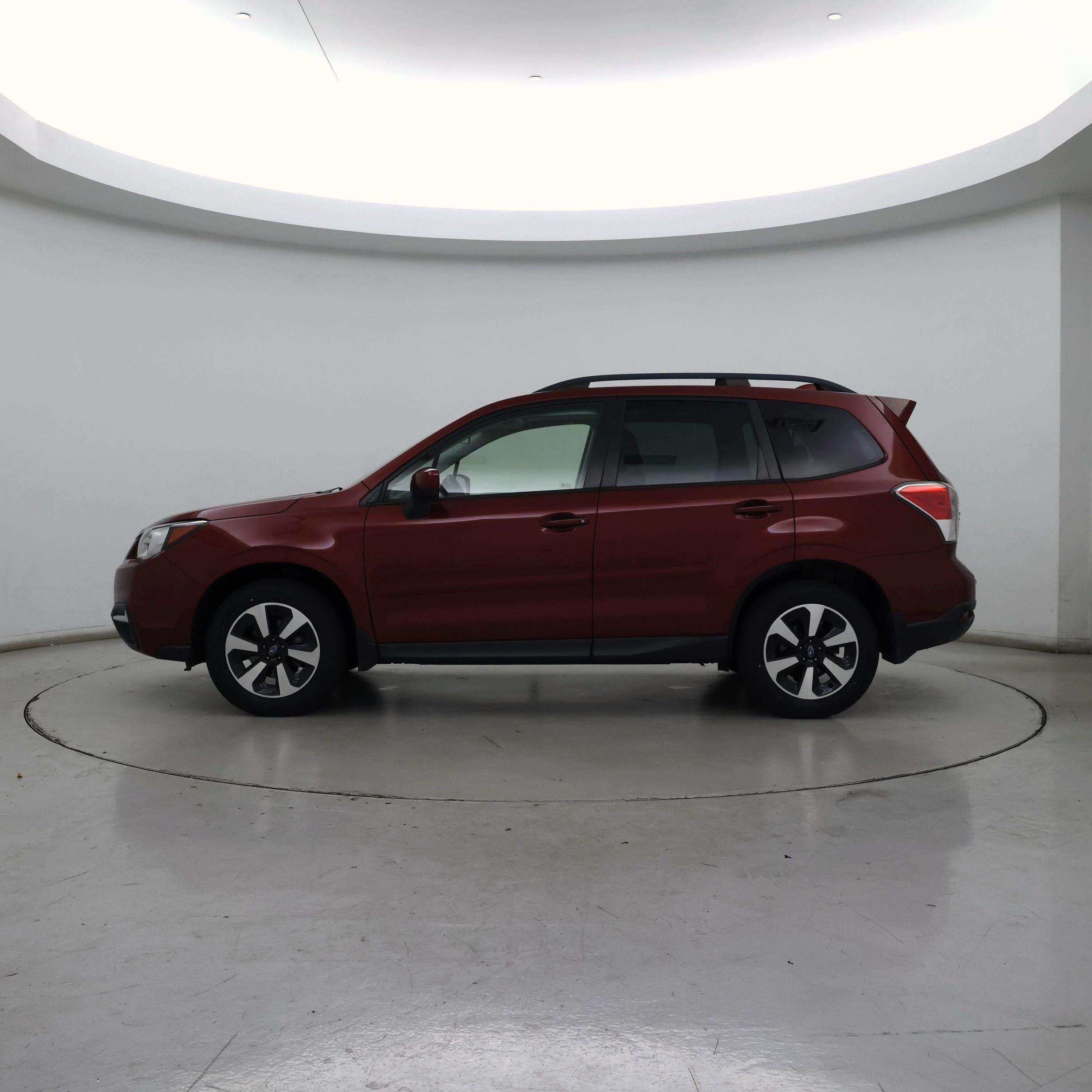 Thumbnail: 2018 Subaru Forester - 3