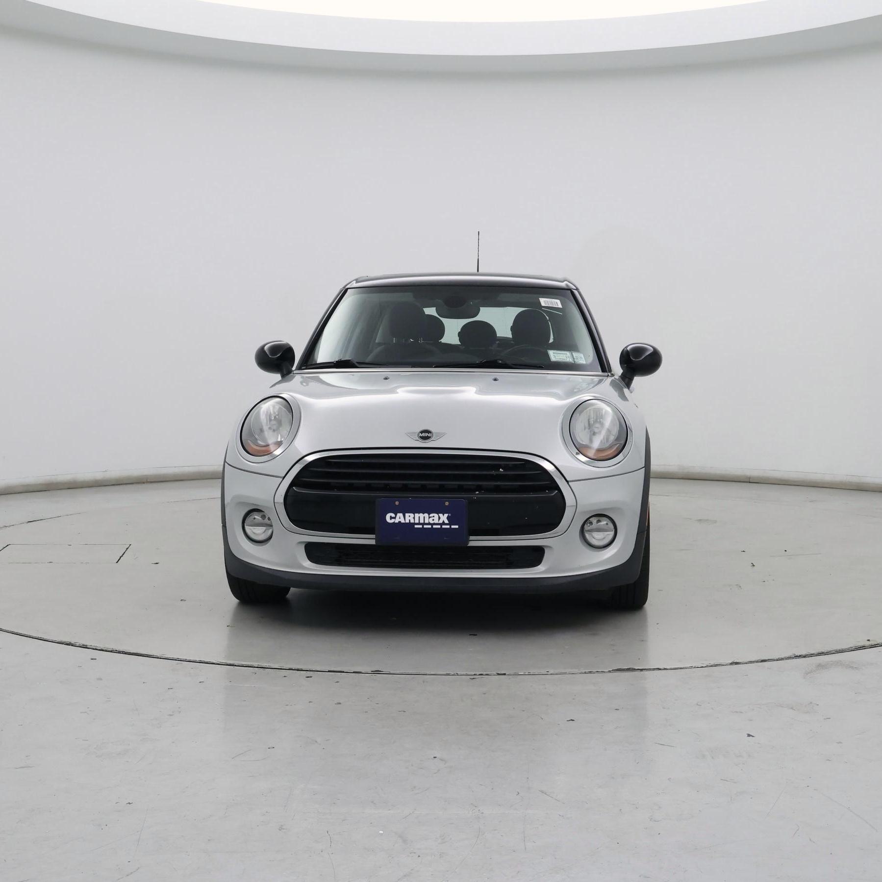 Thumbnail: 2017 MINI Cooper Hardtop - 5