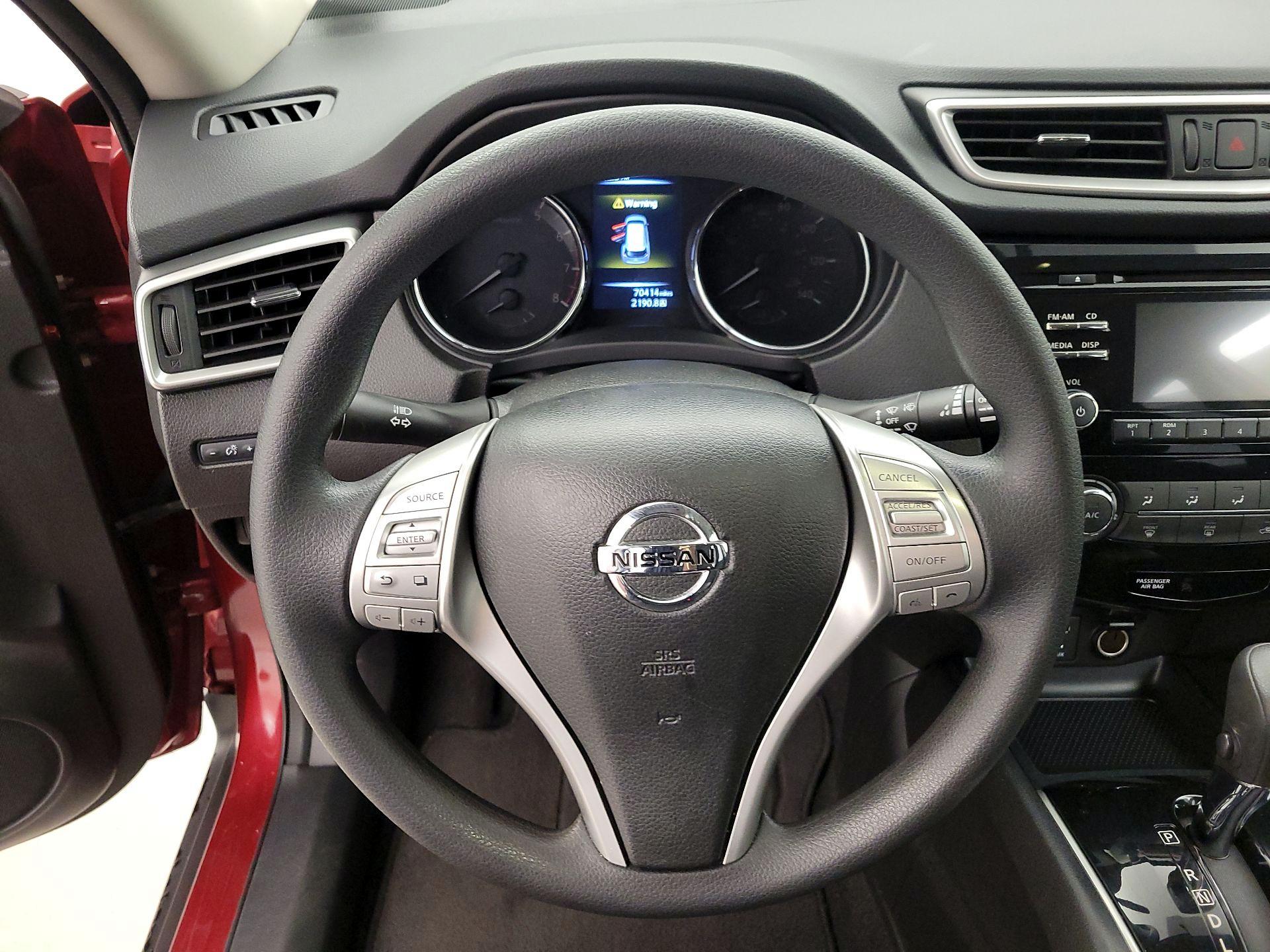 Thumbnail: 2014 Nissan Rogue - 10