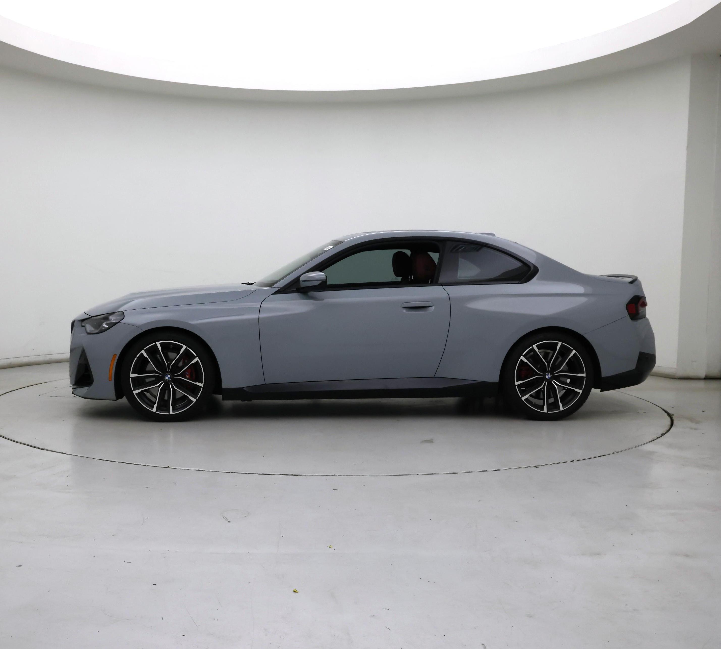 Thumbnail: 2023 BMW 2 Series - 3