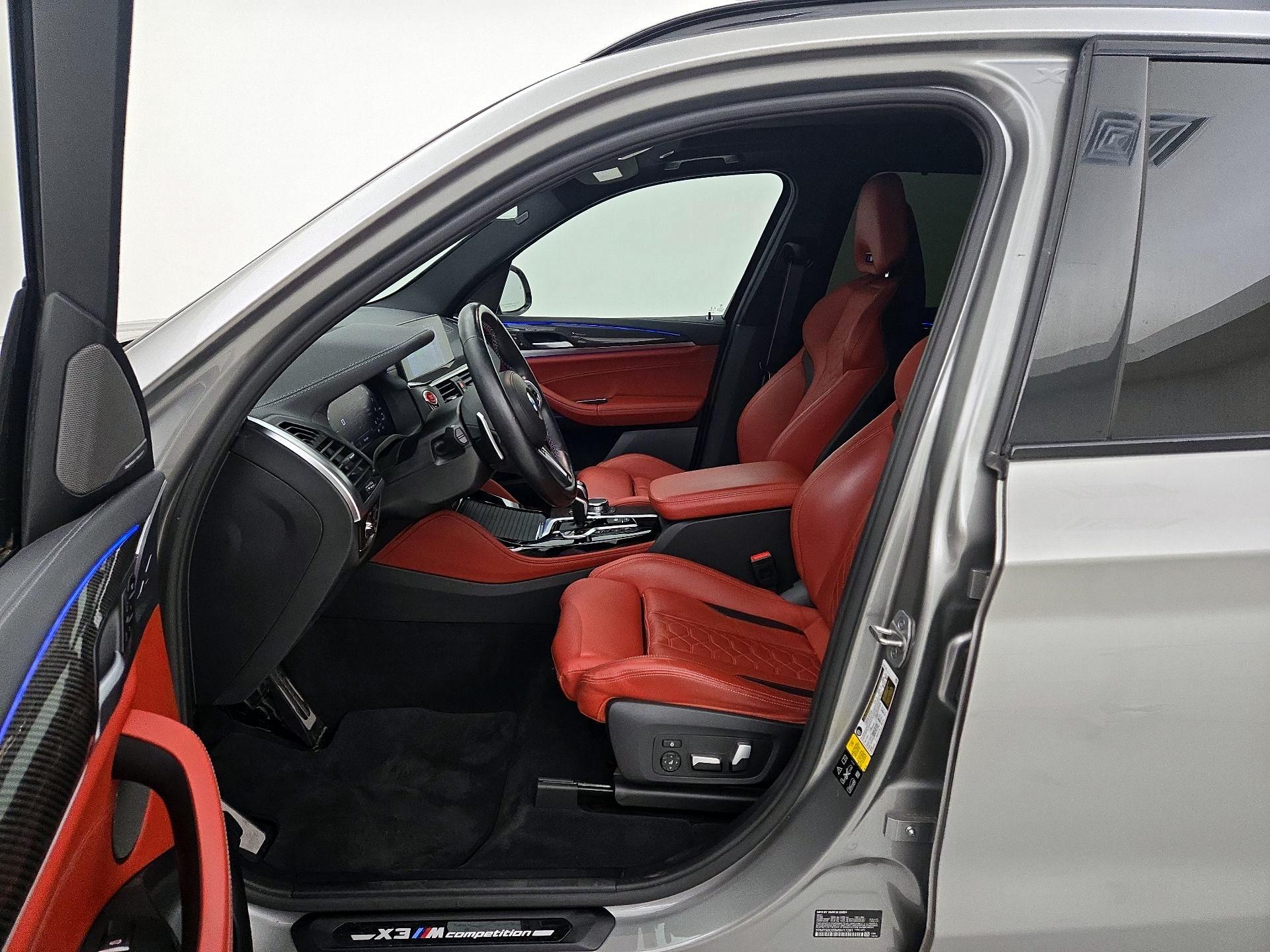 Thumbnail: 2021 BMW X3 - 11