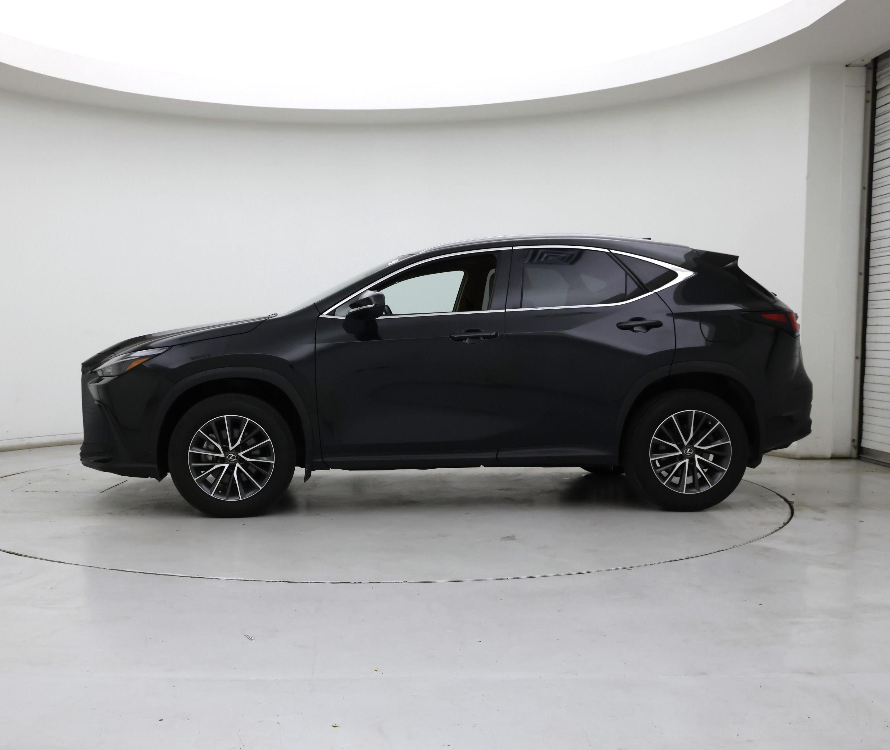 Thumbnail: 2022 Lexus NX - 3