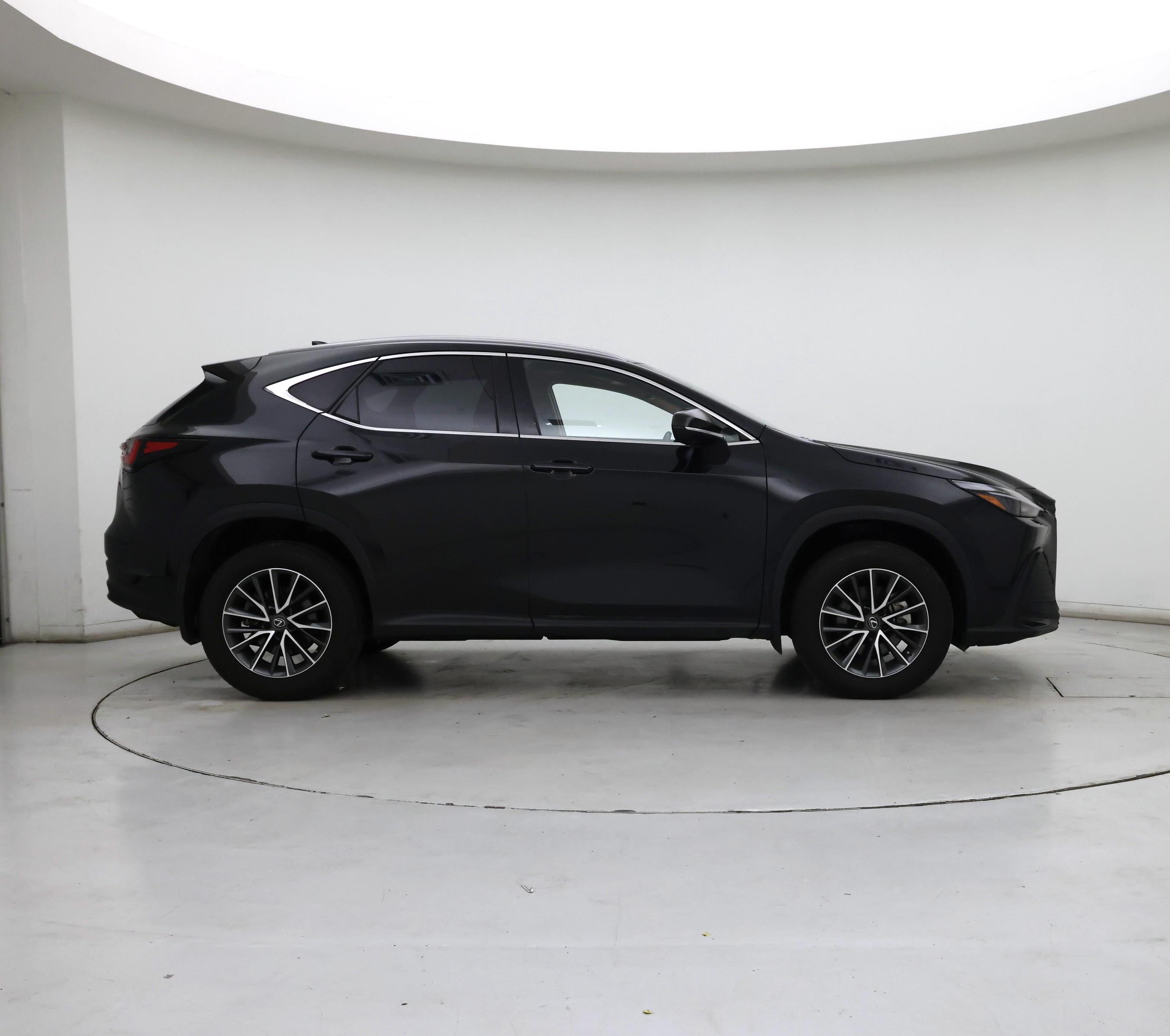 Thumbnail: 2022 Lexus NX - 7
