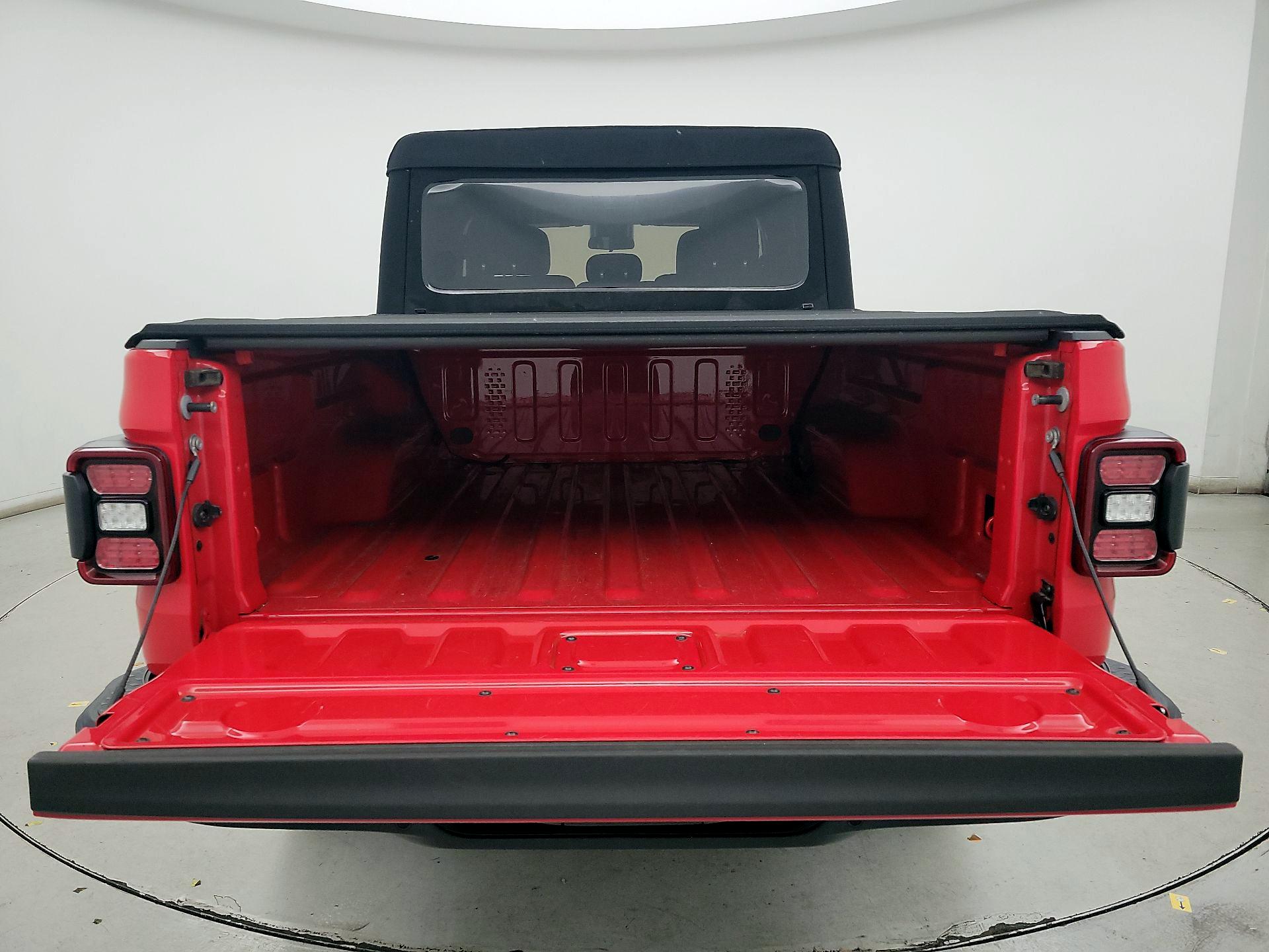 Thumbnail: 2020 Jeep Gladiator - 20