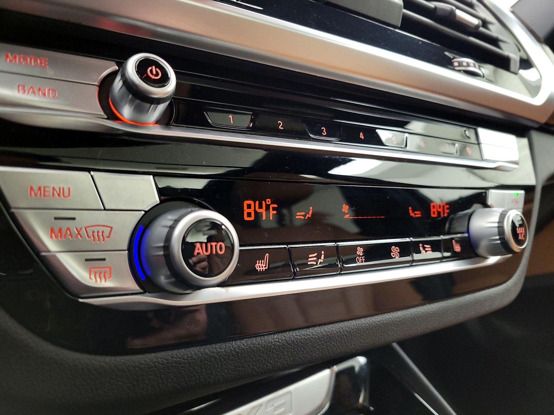 Thumbnail: 2020 BMW X3 - 17