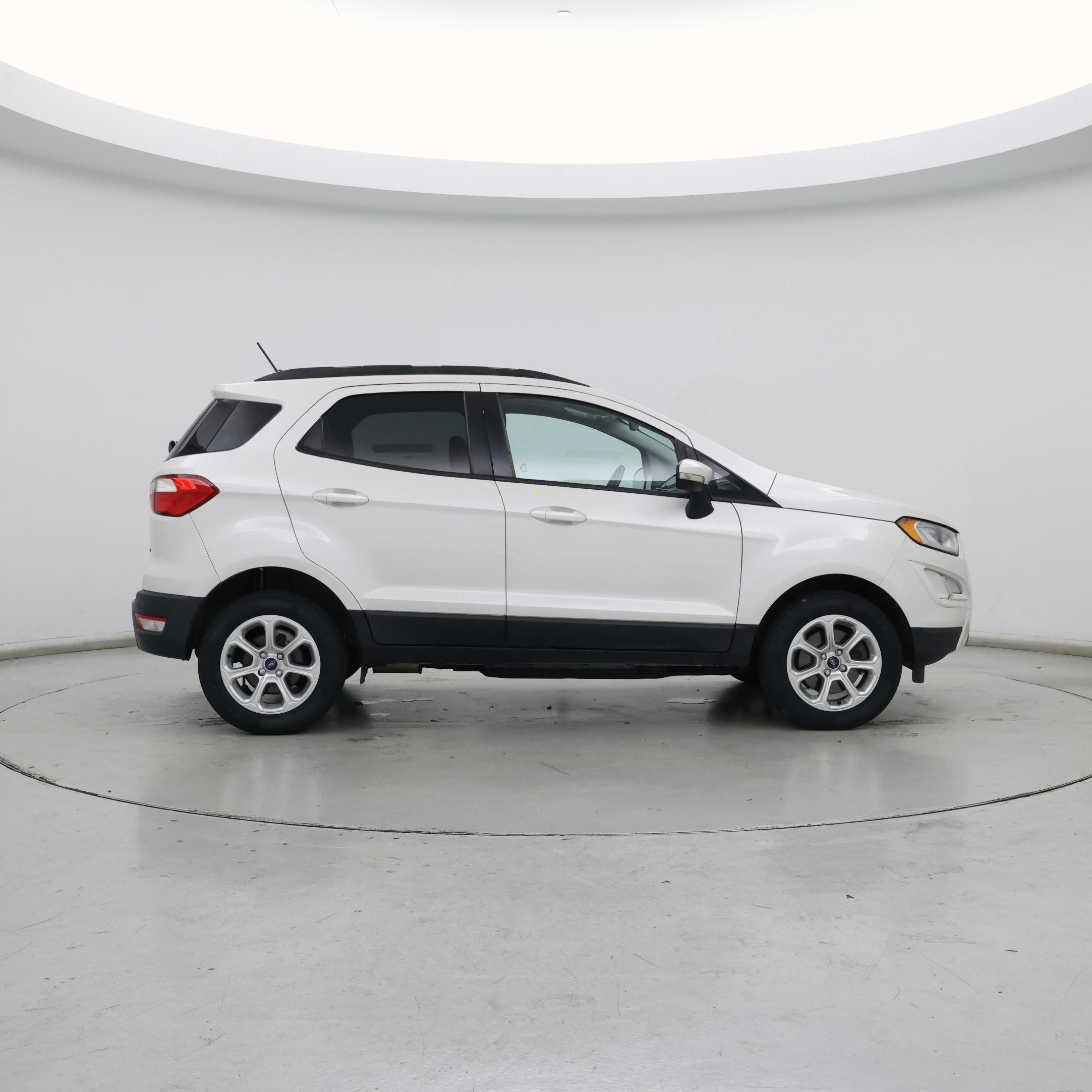Thumbnail: 2018 Ford EcoSport - 7