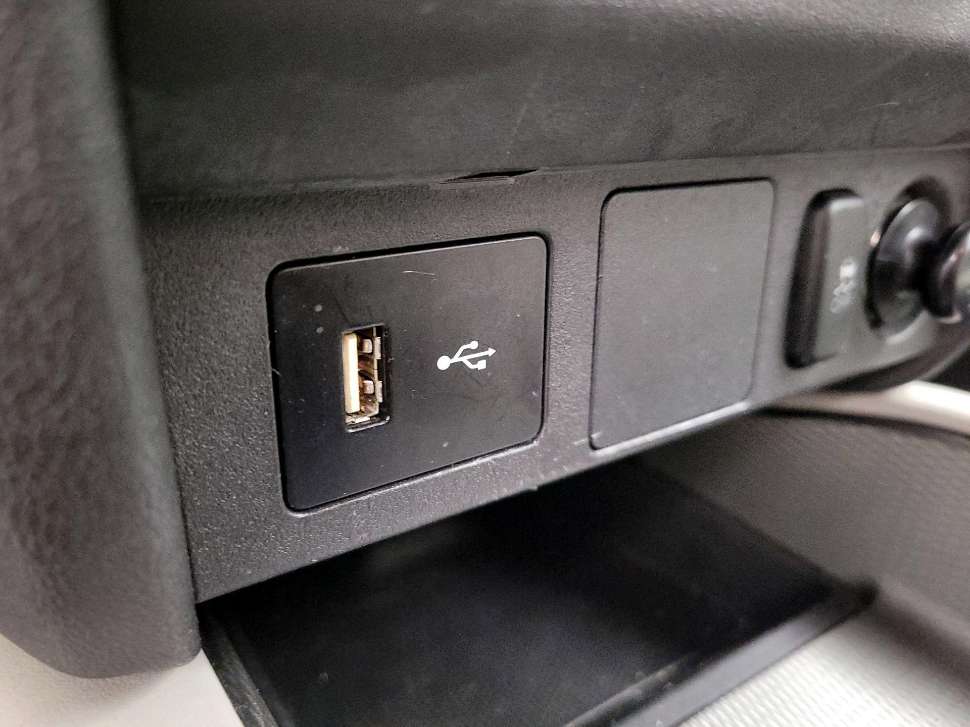 Thumbnail: 2019 Mitsubishi Outlander Sport - 17