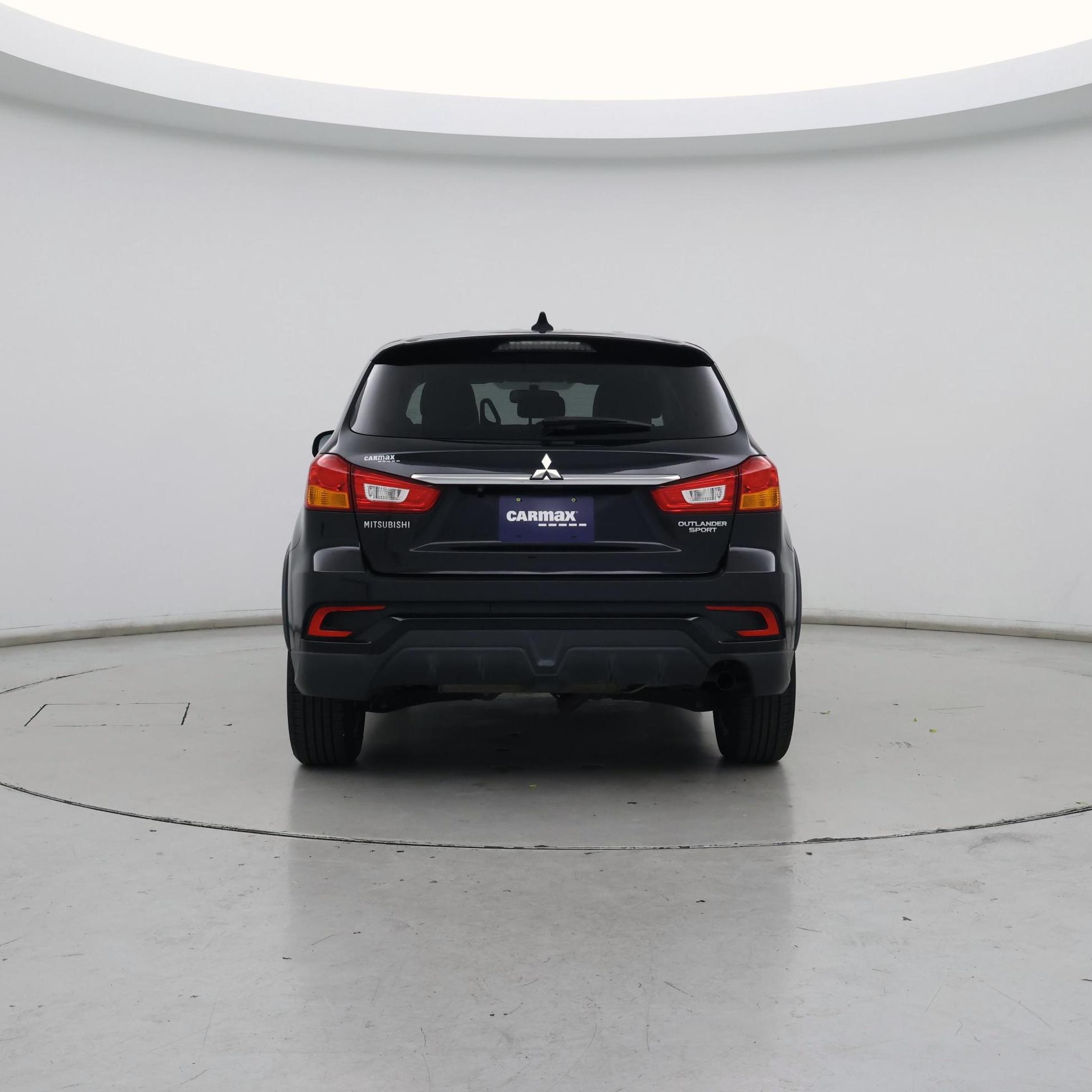 Thumbnail: 2019 Mitsubishi Outlander Sport - 6