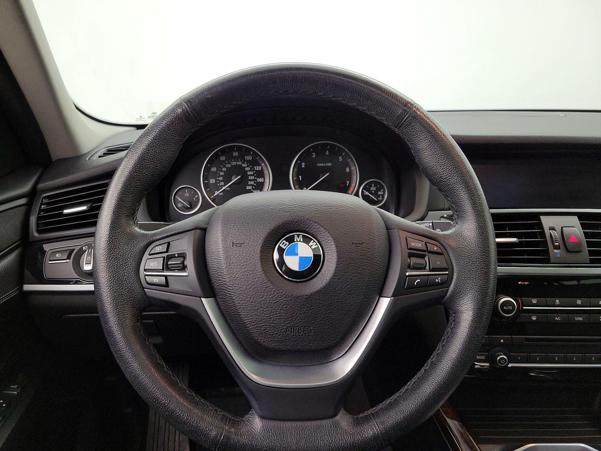 Thumbnail: 2017 BMW X3 - 10