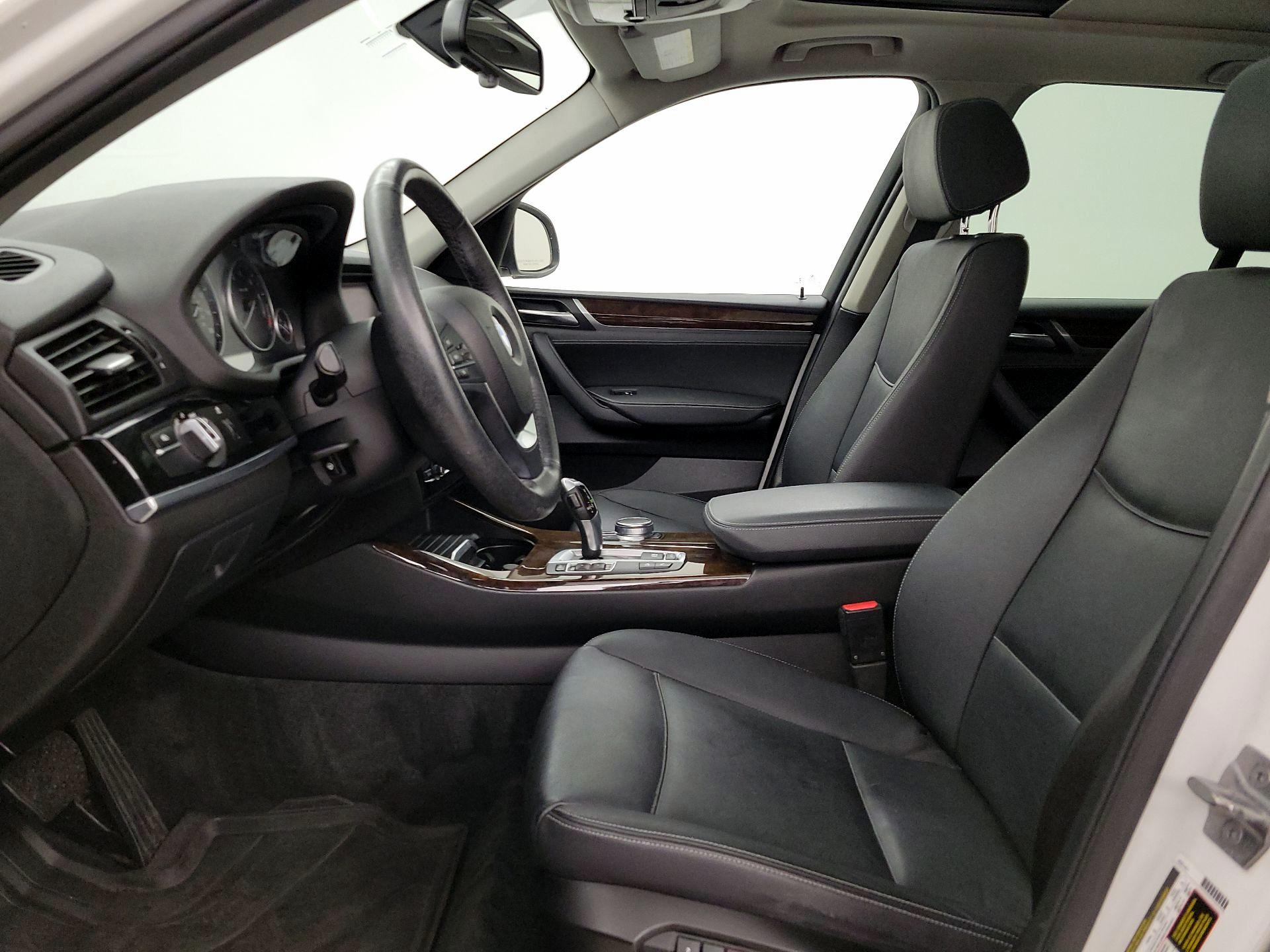 Thumbnail: 2017 BMW X3 - 11