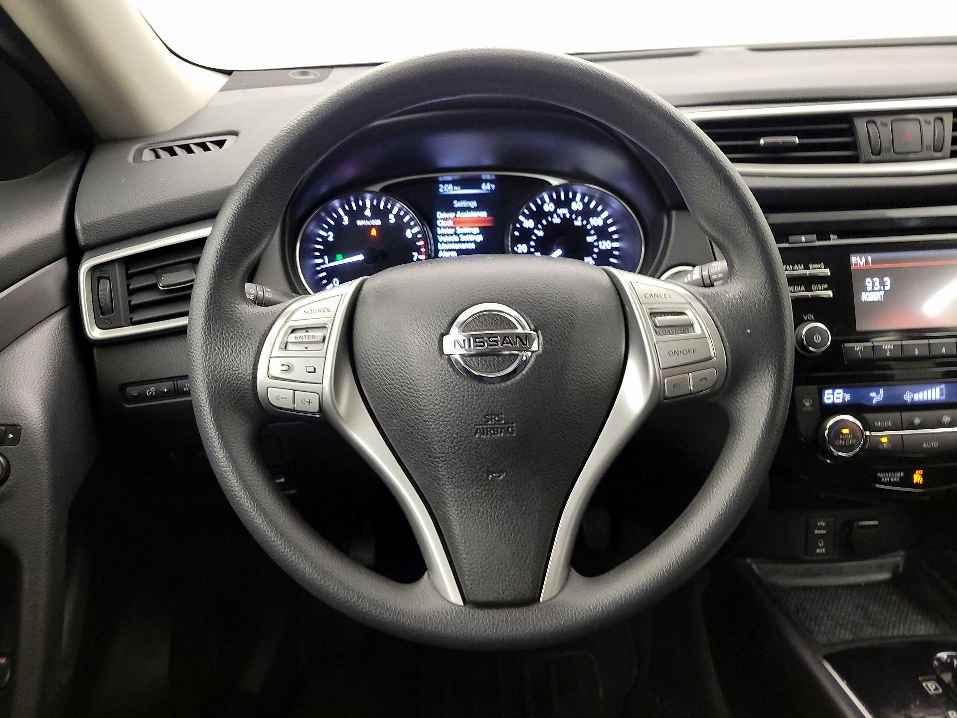 Thumbnail: 2014 Nissan Rogue - 10