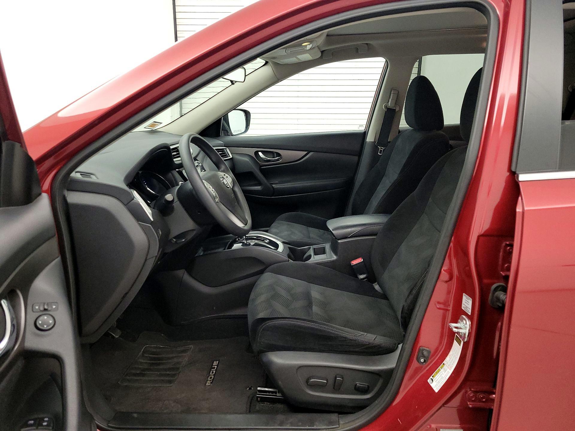 Thumbnail: 2014 Nissan Rogue - 11