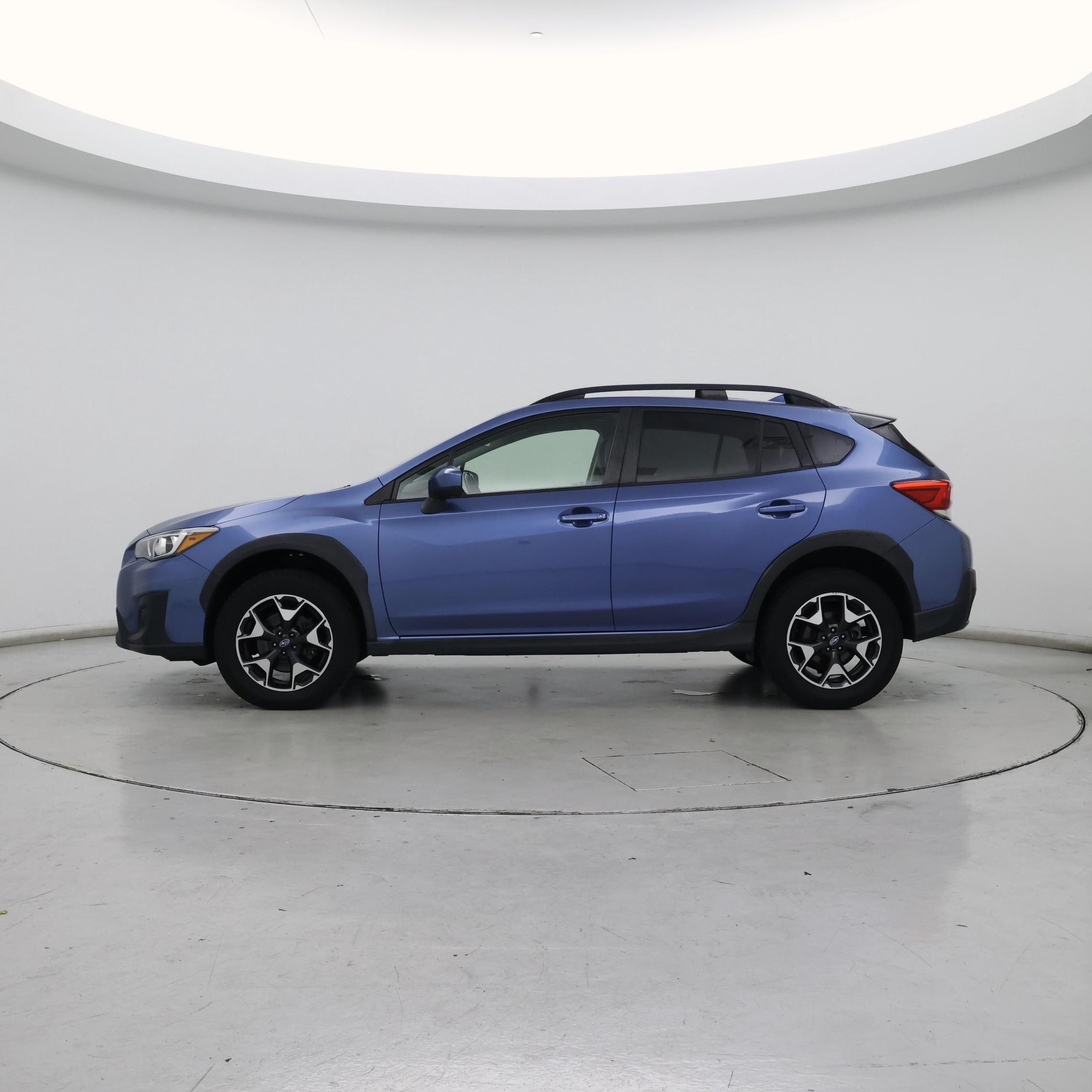 Thumbnail: 2019 Subaru Crosstrek - 3