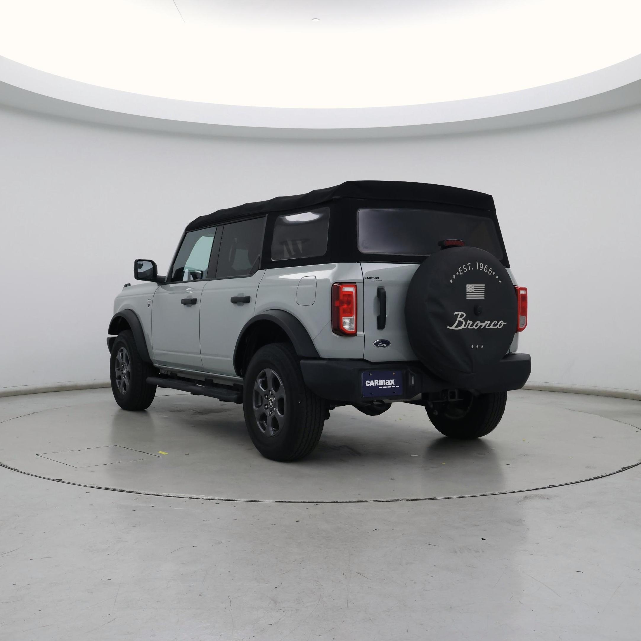 Thumbnail: 2022 Ford Bronco - 2