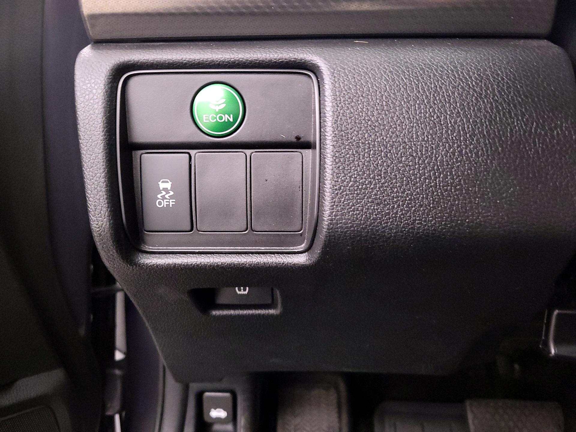 Thumbnail: 2016 Honda Accord - 13