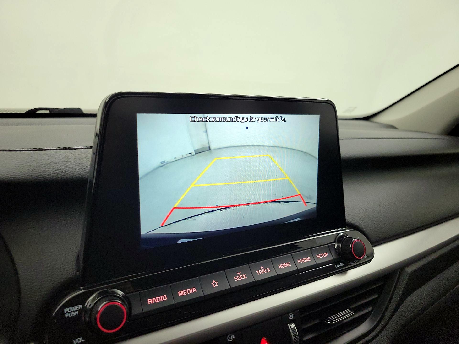 Thumbnail: 2021 Kia Forte - 14