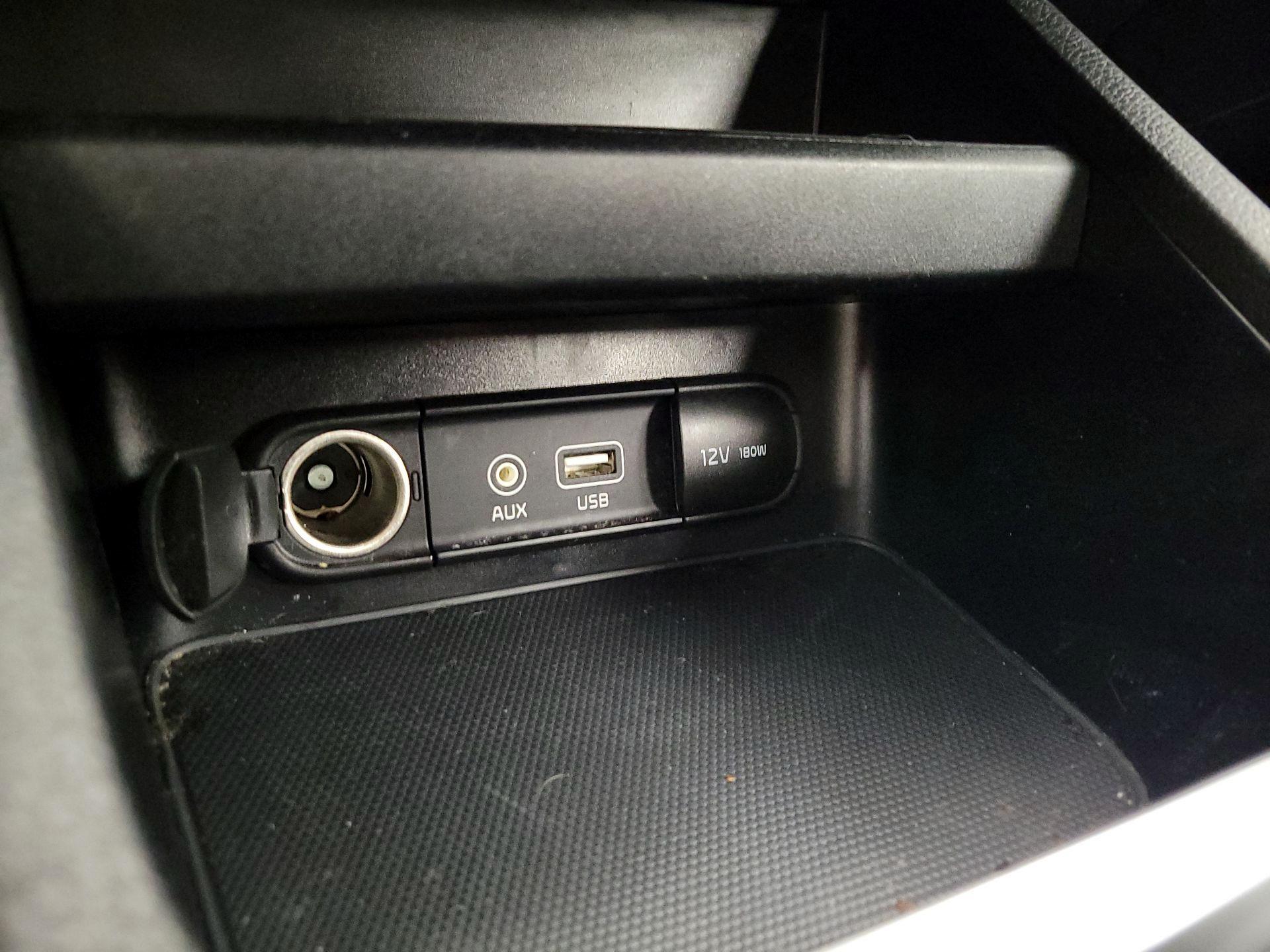 Thumbnail: 2021 Kia Forte - 18