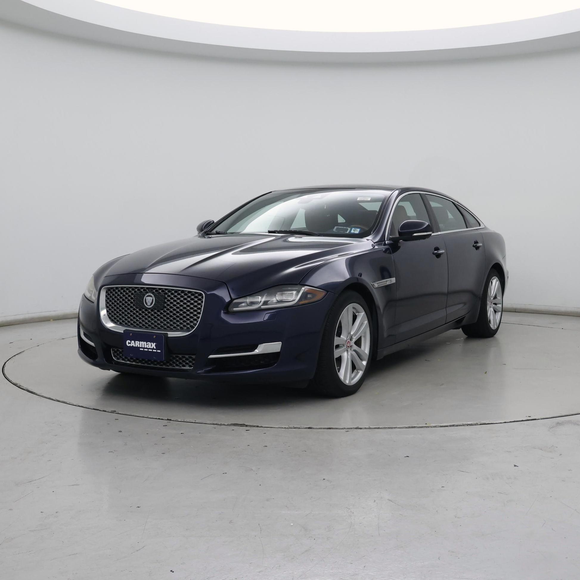 Thumbnail: 2018 Jaguar XJ - 4