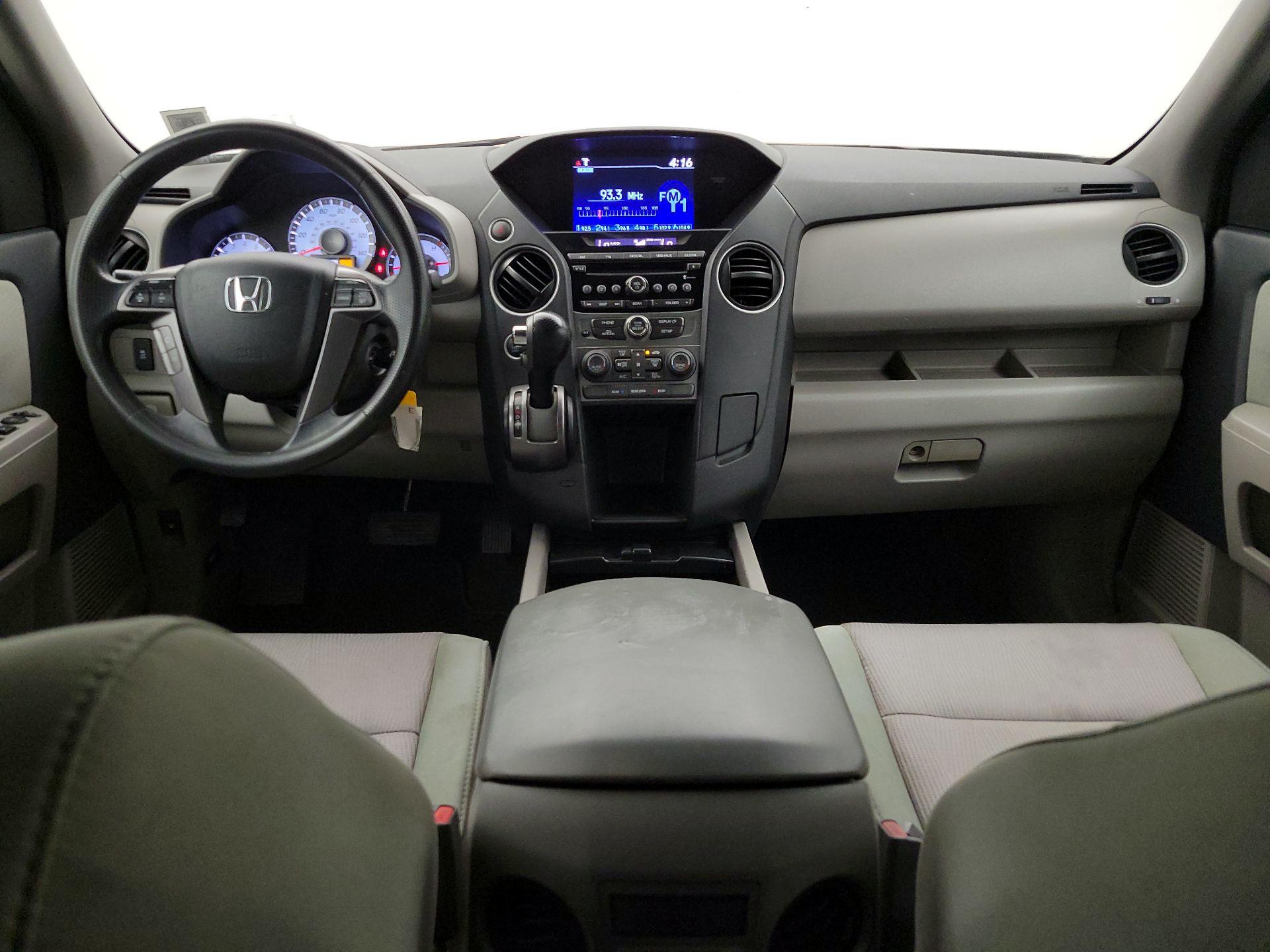 Thumbnail: 2015 Honda Pilot - 9