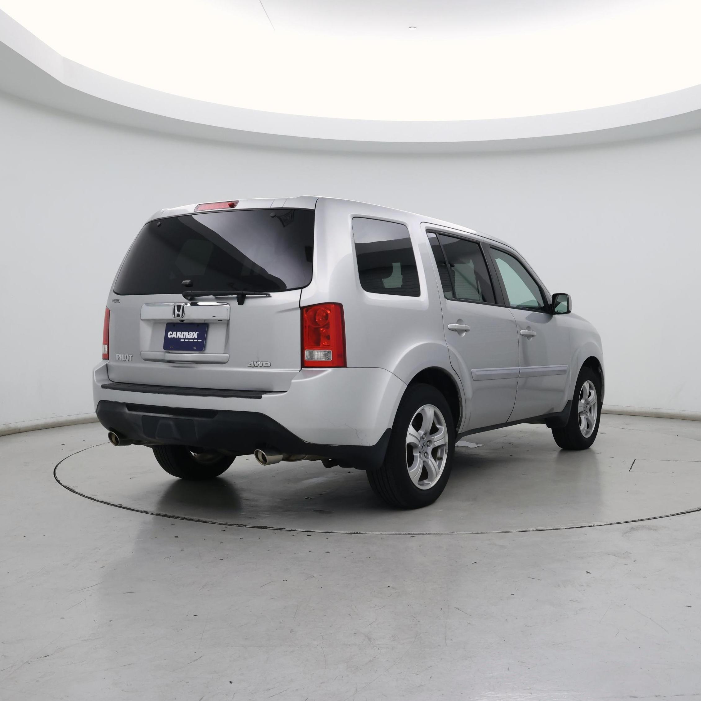 Thumbnail: 2015 Honda Pilot - 8