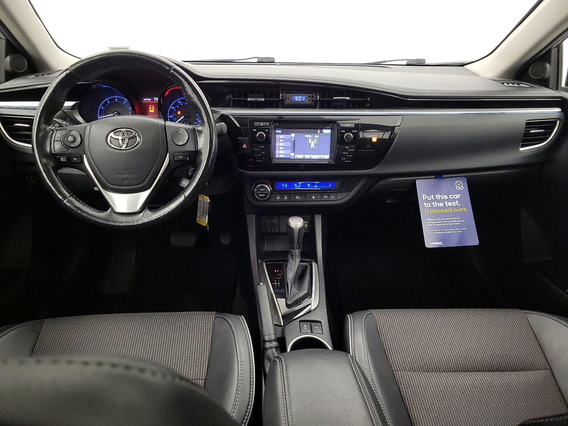 Thumbnail: 2015 Toyota Corolla - 9