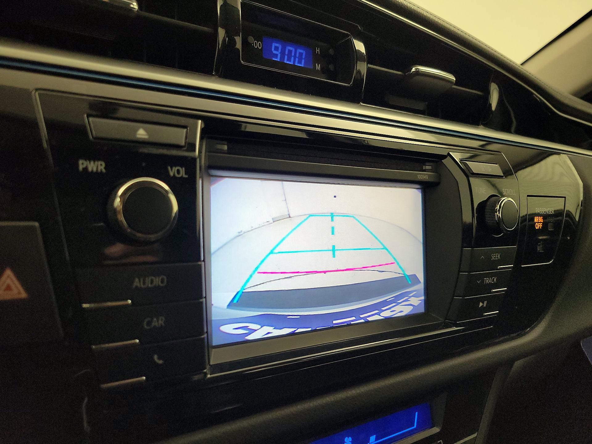 Thumbnail: 2015 Toyota Corolla - 14