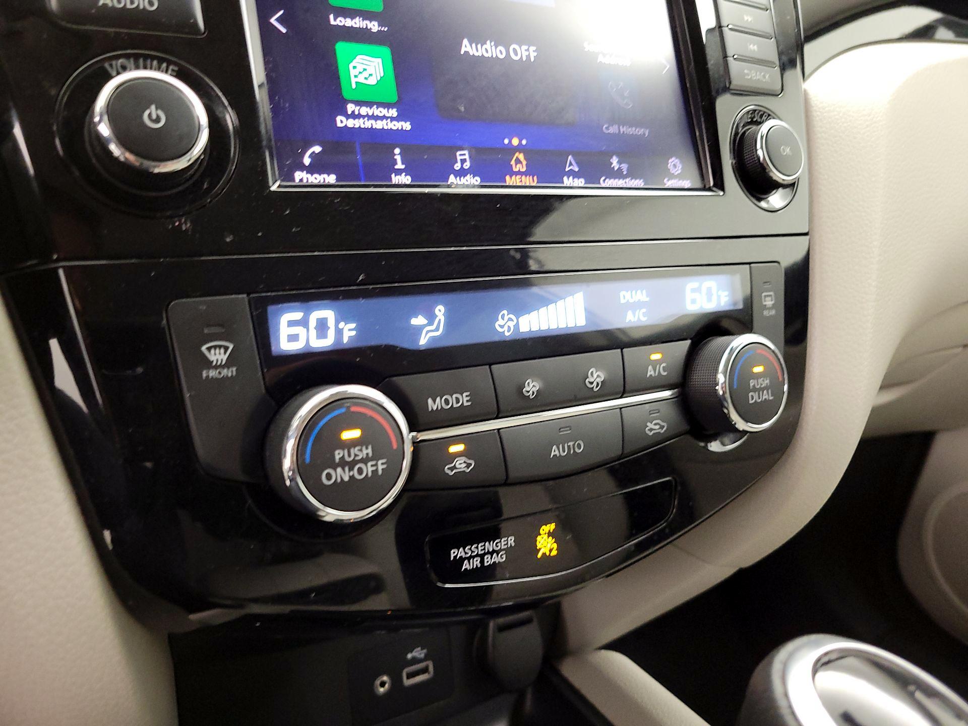 Thumbnail: 2019 Nissan Rogue Sport - 17